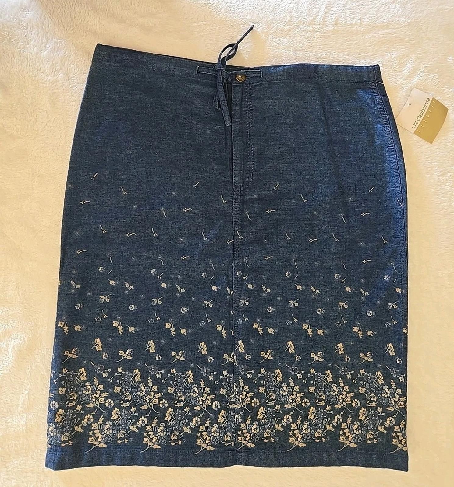 Other Liz Claiborne Skirt Size 8 Floral Denim Cotton Soft NEW! Size 30" / US 8 / IT 44 - 1 Thumbnail