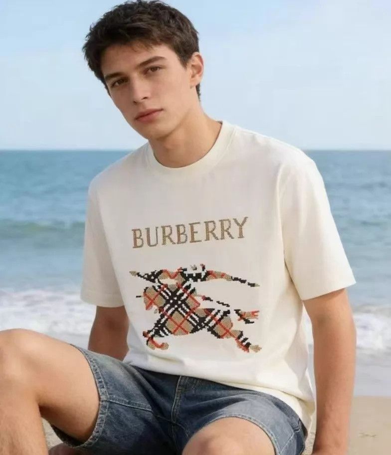 Burberry Burberry White Horseferry Embroidered SS XL 95 New Size US XL / EU 56 / 4 - 5 Thumbnail
