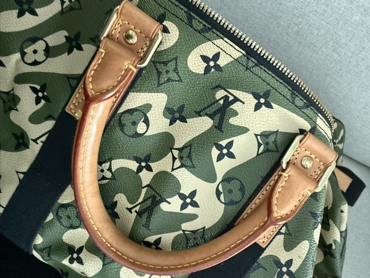 Louis Vuitton × Takashi Murakami Louis Vuitton x Murakami Monogramouflage Duffle Keepall 55 Size ONE SIZE - 24 Thumbnail