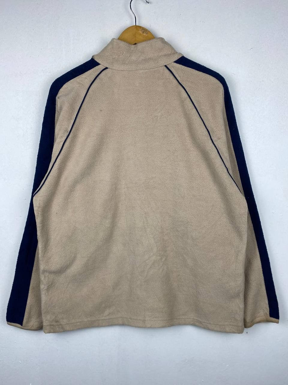 Vans vintage vans velvet sweater nice design Size US M / EU 48-50 / 2 - 8 Thumbnail