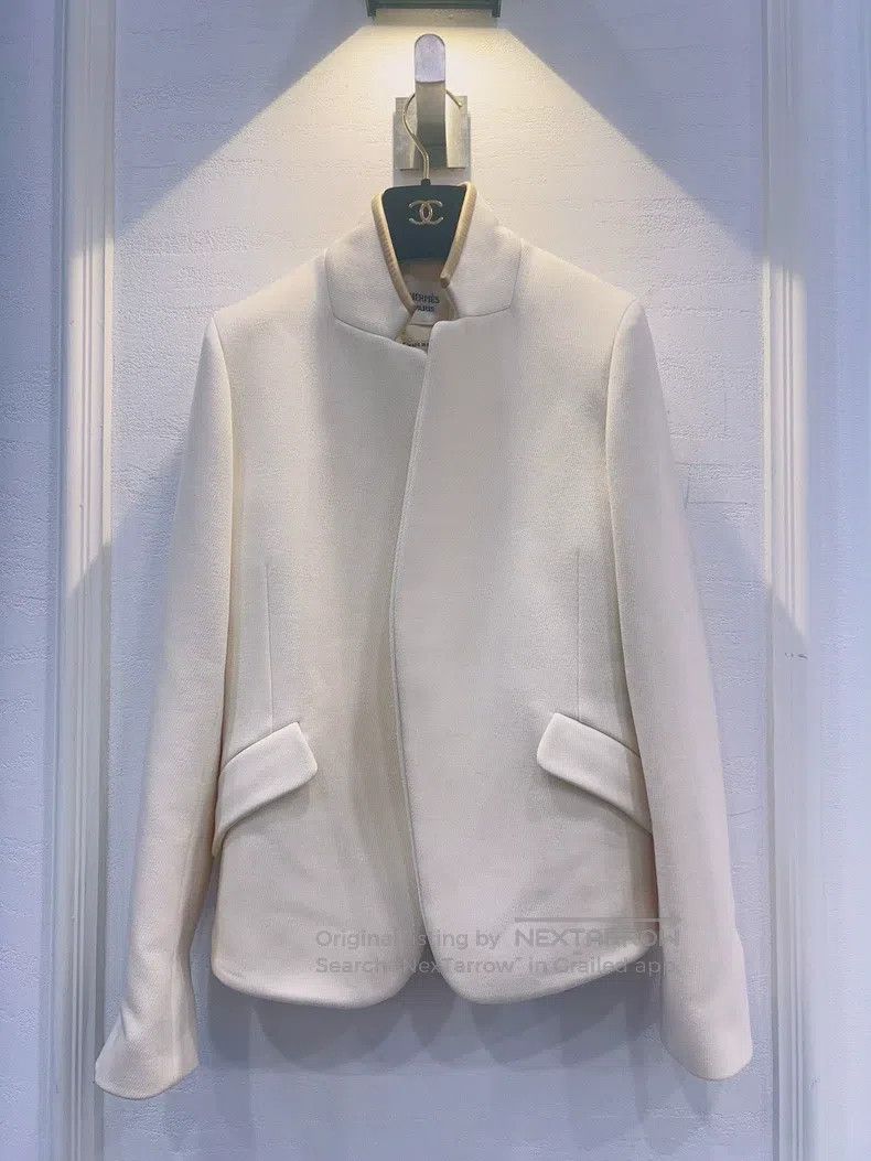 Hermes Hermes Cream-colored women's stand-collar fitted equestria Size XS / US 0-2 / IT 36-38 - 2 Thumbnail