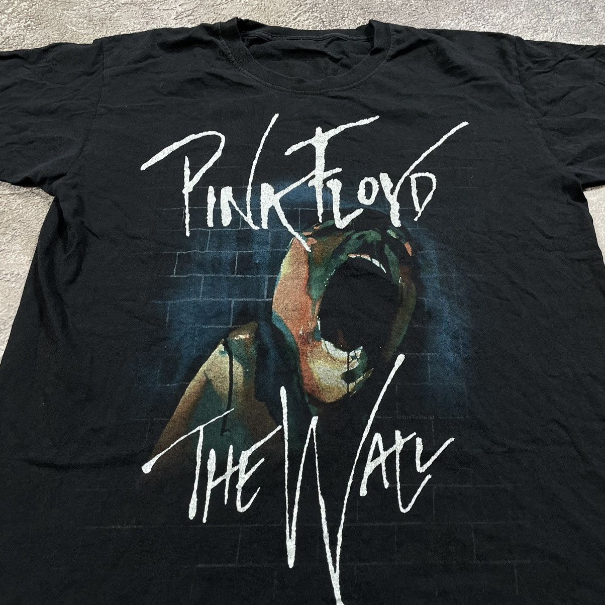 Vintage Vintage Y2K Pink Floyd Band Graphic Tee Black Faded Boxy M Size US M / EU 48-50 / 2 - 4 Thumbnail
