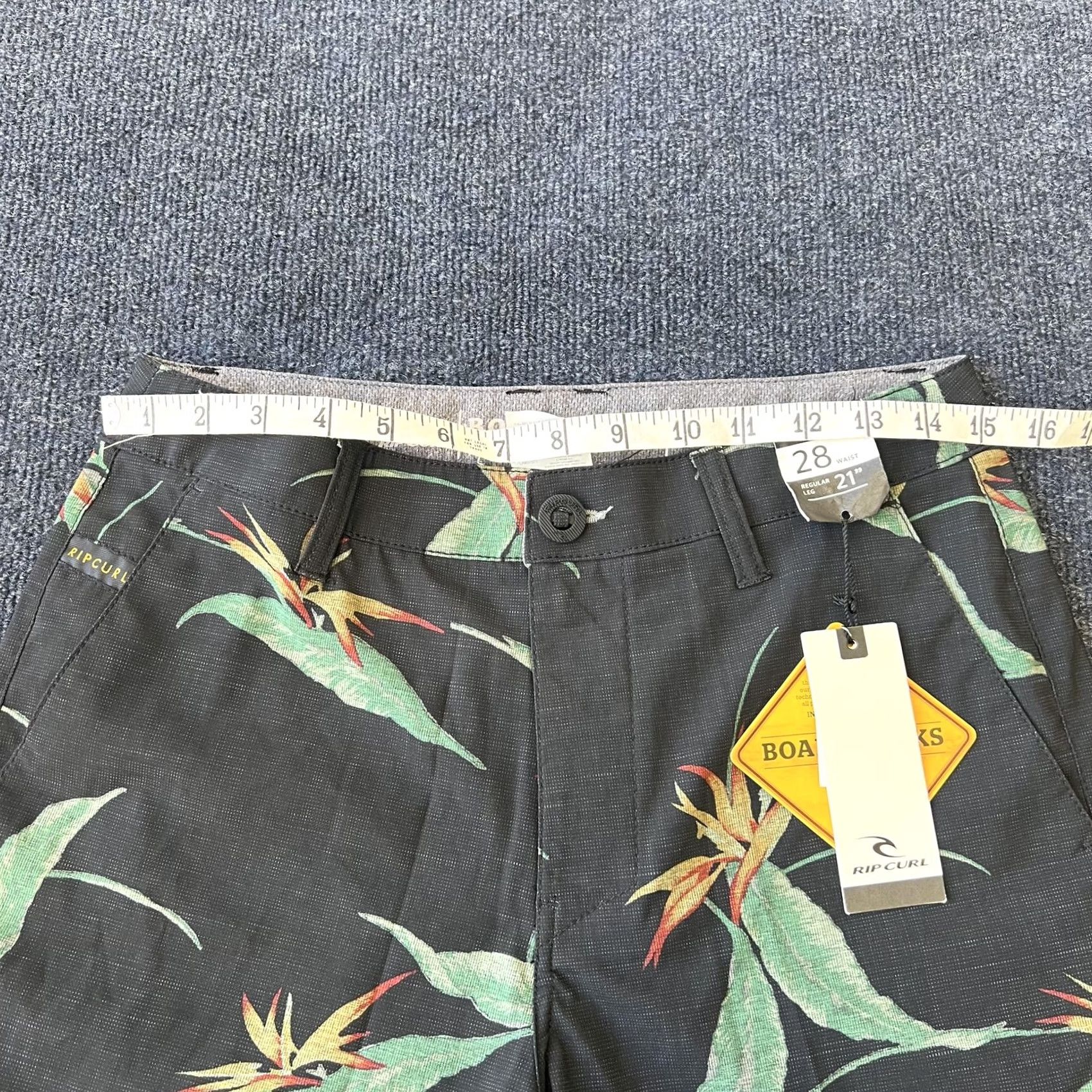 Rip Curl Rip Curl Boardwalks Shorts Mens 28 Black Floral Bird Paradise Surfer Walkshort Size US 28 / EU 44 - 6 Thumbnail