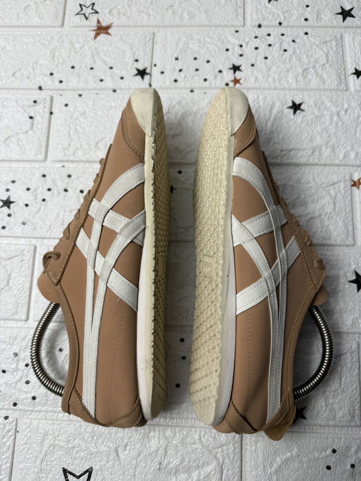 Onitsuka Tiger Onitsuka Tiger Mexico 66 US7 UK6 EUR40 Sneakers Casual Size US 7 / IT 37 - 9 Thumbnail
