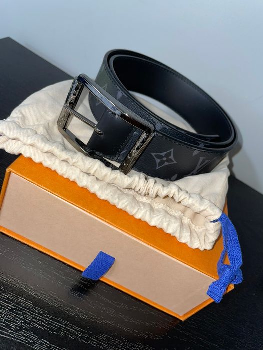 Louis Vuitton Reverso 40mm Louis Vuitton belt size 90cm