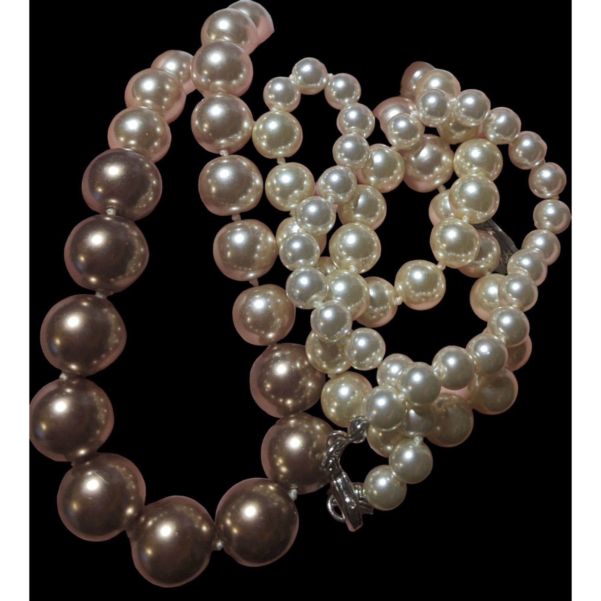 Other Elegant Triple Tone Graduated Glass Pearl Necklace Size ONE SIZE - 4 Thumbnail