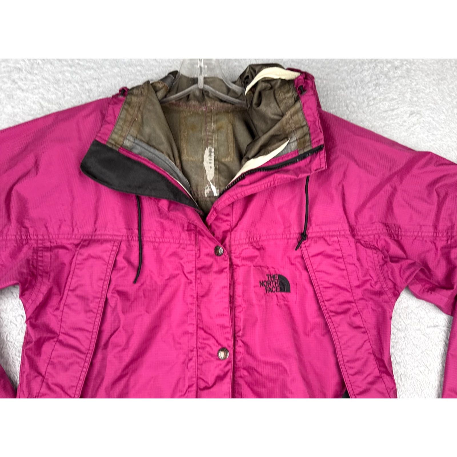 The North Face VINTAGE The North Face Jacket Women S Pink Gore-Tex Hooded Full Zip Size S / US 4 / IT 40 - 6 Thumbnail