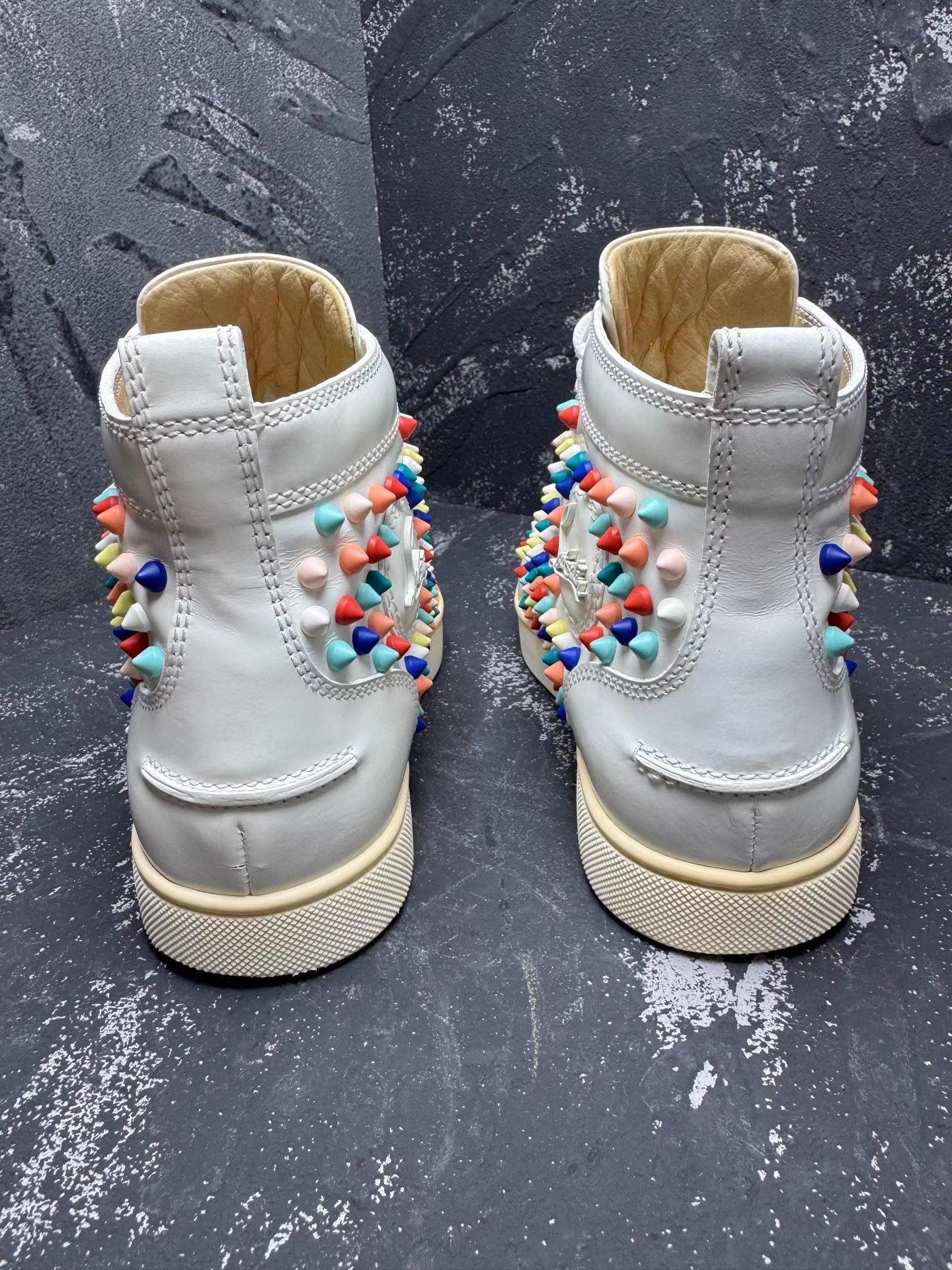 Christian Louboutin Christian Louboutin White High-Top Studs & Red Sole Q10 Size US 6.5 / IT 36.5 - 7 Thumbnail