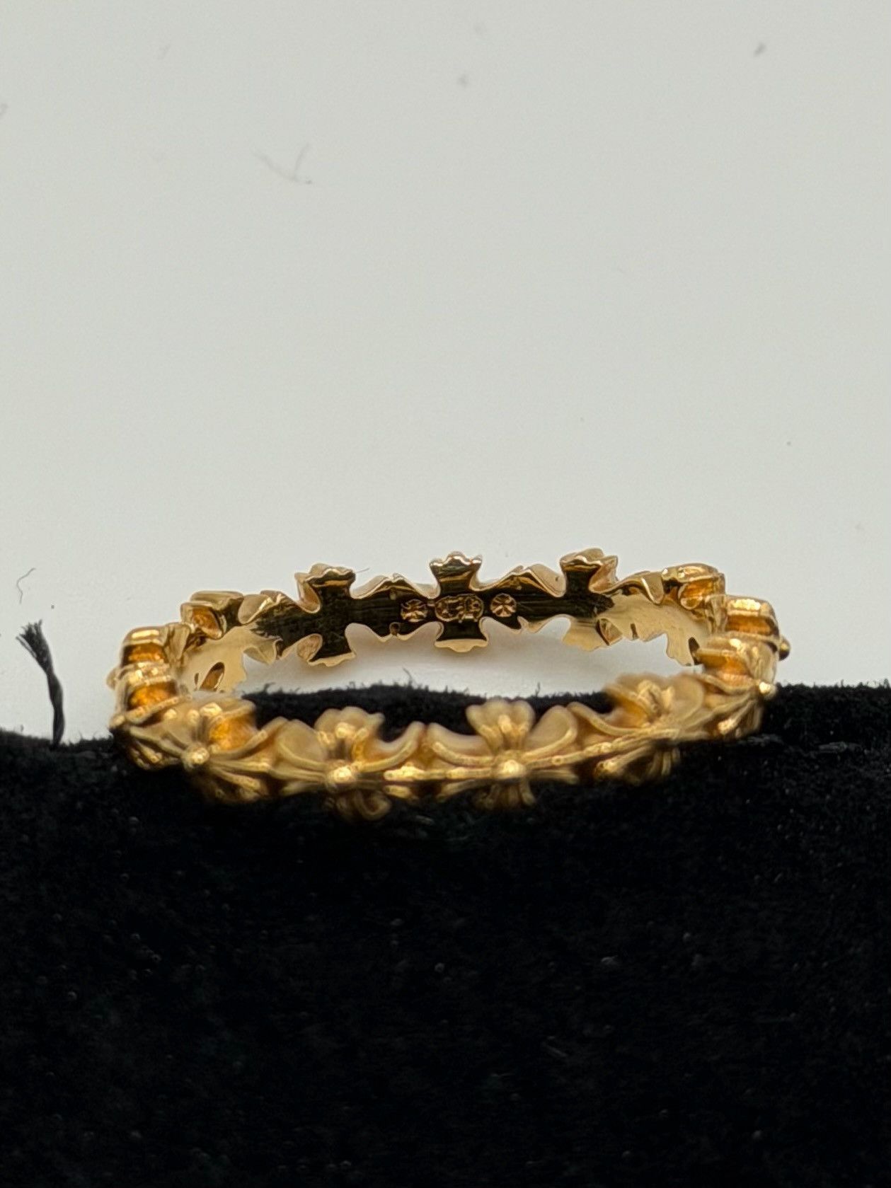 Chrome Hearts Chrome Hearts 22k Tiny E Ring Size 9 Size ONE SIZE - 9 Thumbnail