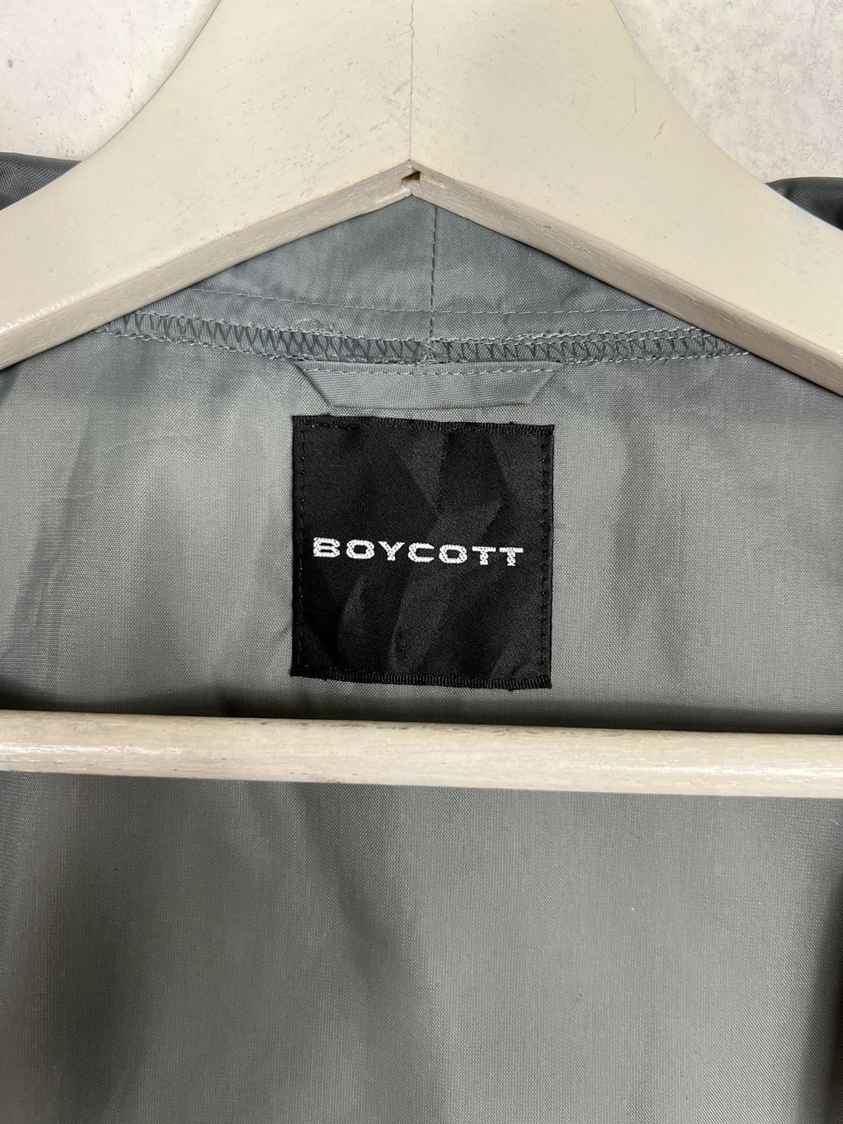 Boycott 🔥 BOYCOTT LIGHT TANK TOP JACKET Size US L / EU 52-54 / 3 - 13 Thumbnail
