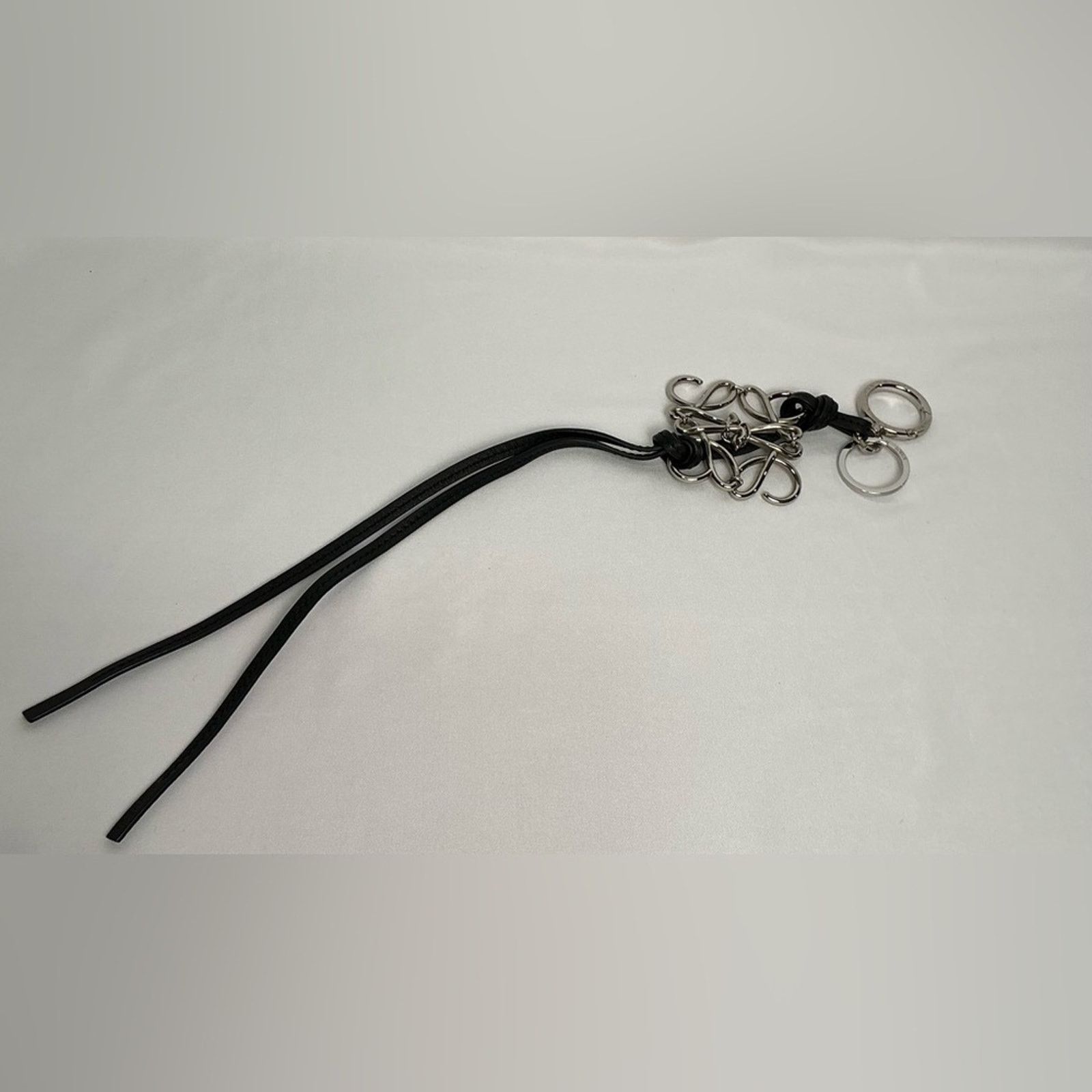 Loewe LOEWE Bag Charm Anagram Black leather calfskin Palladium Size ONE SIZE - 4 Thumbnail