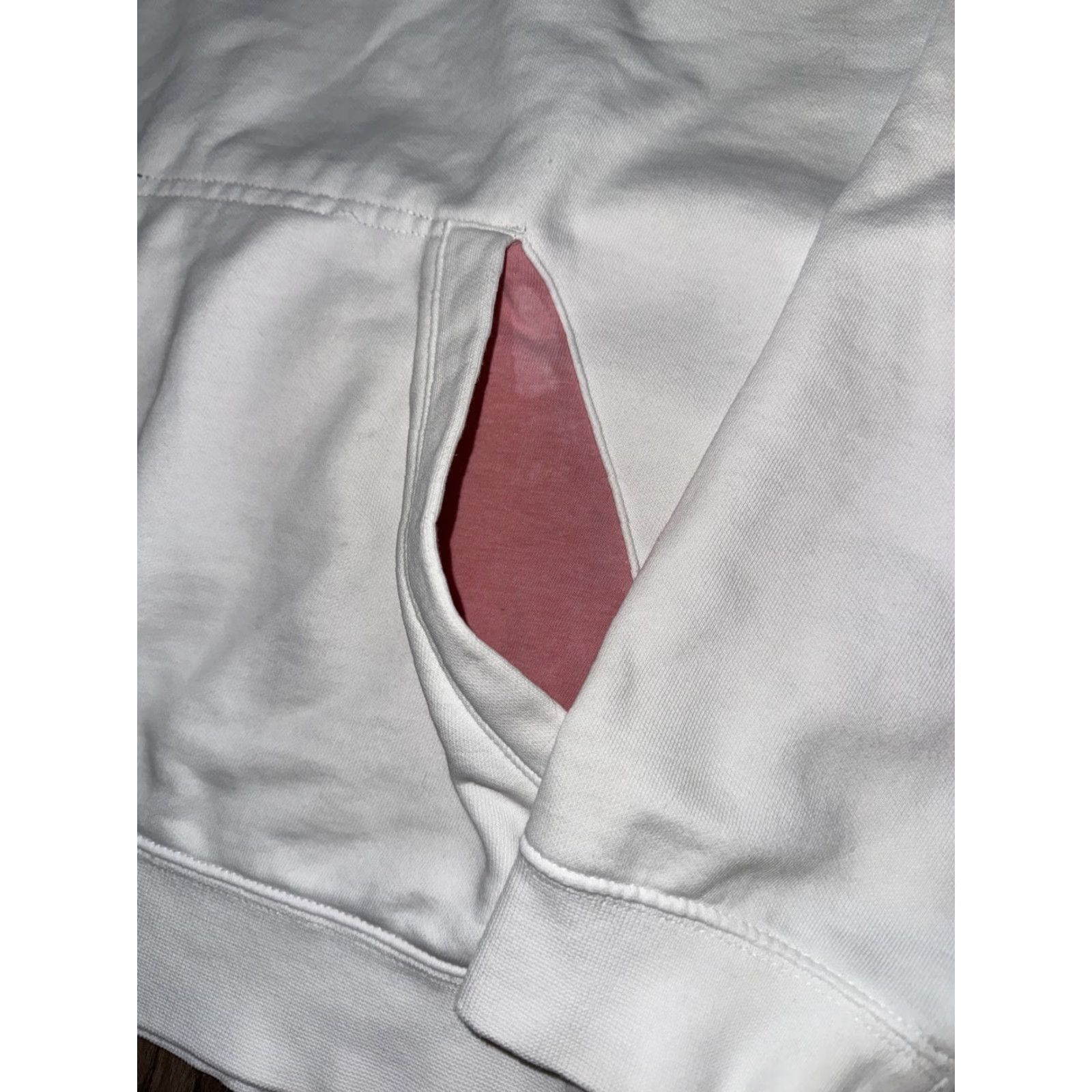 Nike VINTAGE Nike Hoodie Men Large White Silver Character 23x26 Pullover Regular Gear Metal Theme Size US L / EU 52-54 / 3 - 2 Thumbnail
