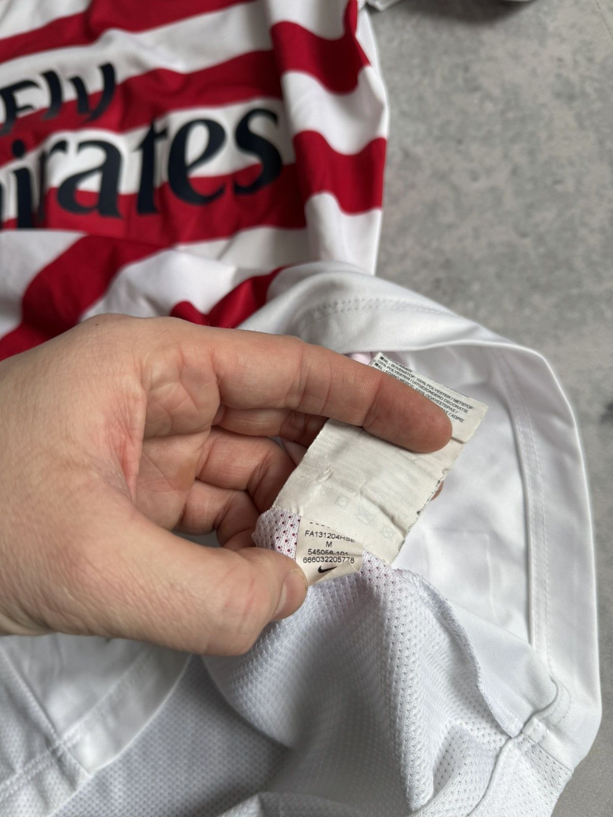 Nike Jersey Nike Arsenal Fly Emirates Ronaldo Size US M / EU 48-50 / 2 - 8 Thumbnail