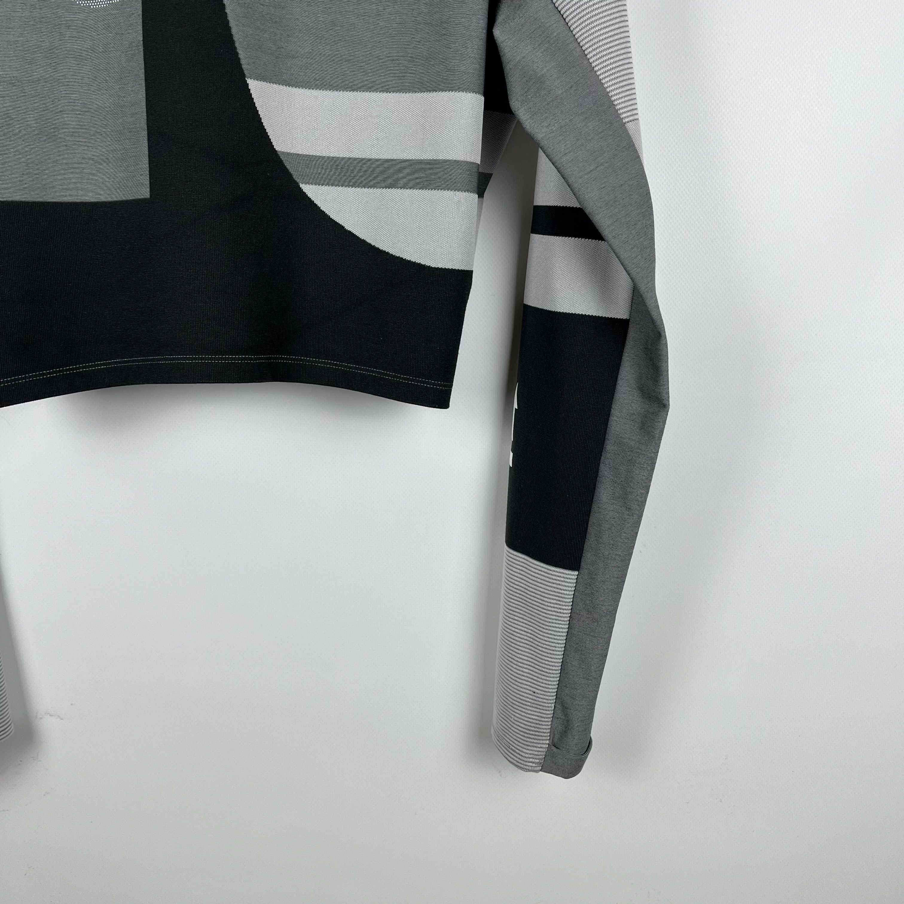 Nike × Off-White Nike X Off White Big Logo Easy Run Top Size XL / US 12-14 / IT 48-50 - 3 Thumbnail