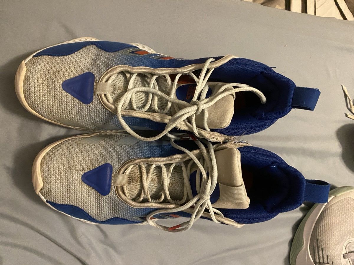 Adidas Adidas basketball shoes Size US 10 / EU 43 - 8 Thumbnail
