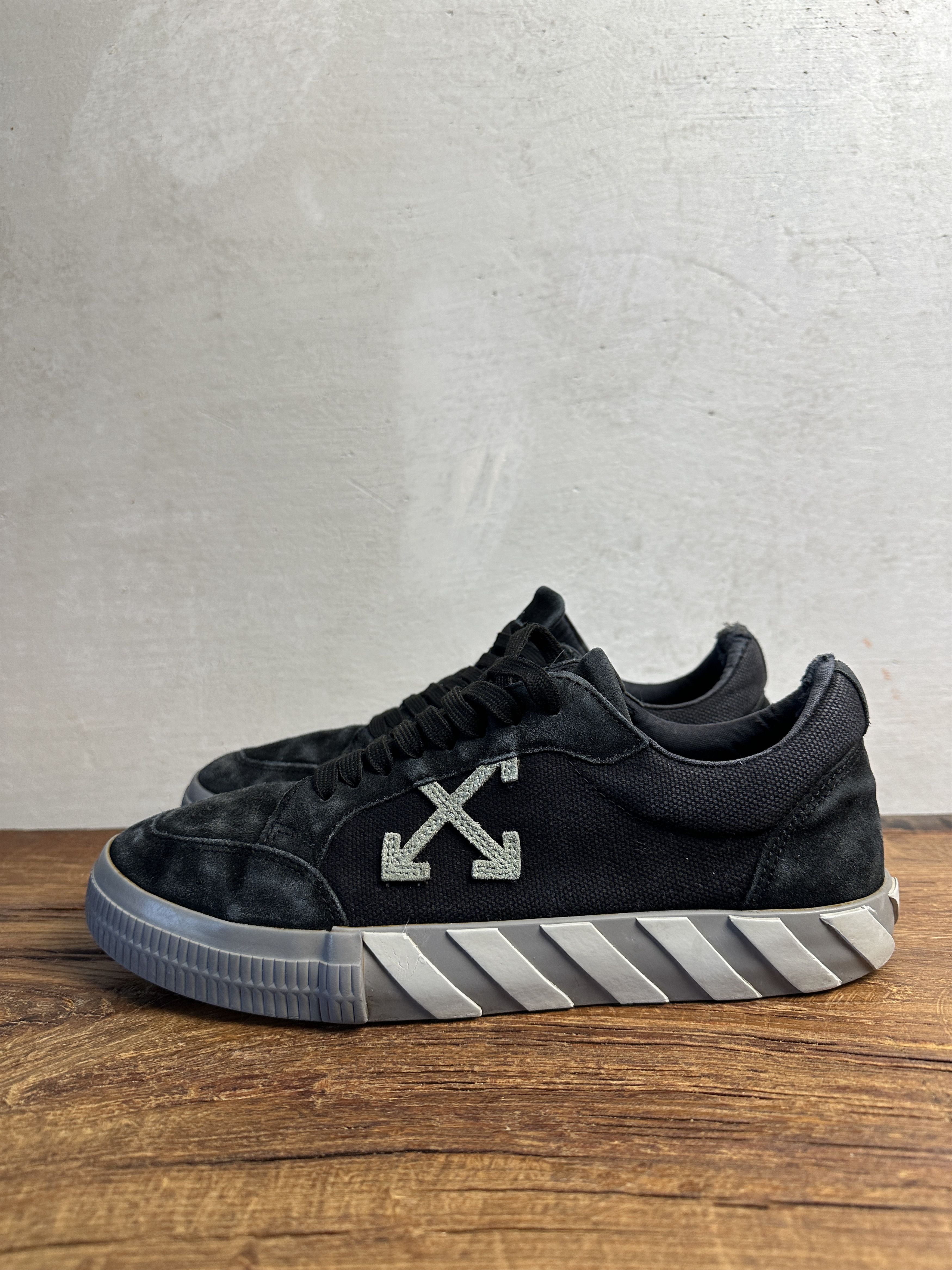 Off-White × Virgil Abloh Off-White Pony Vulcanized Low-top