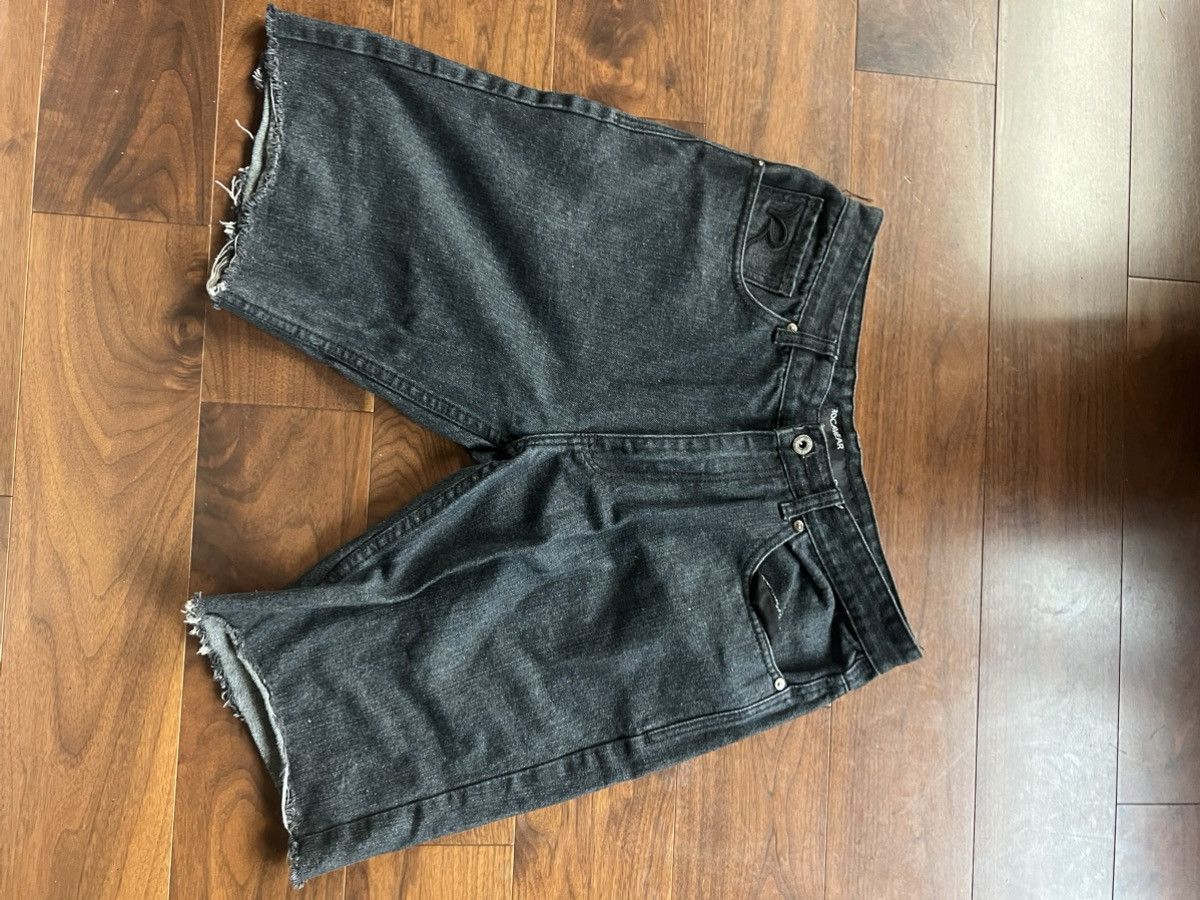 Rocawear Early 2010s Rocawear Shorts Size US 32 / EU 48 - 1 Thumbnail