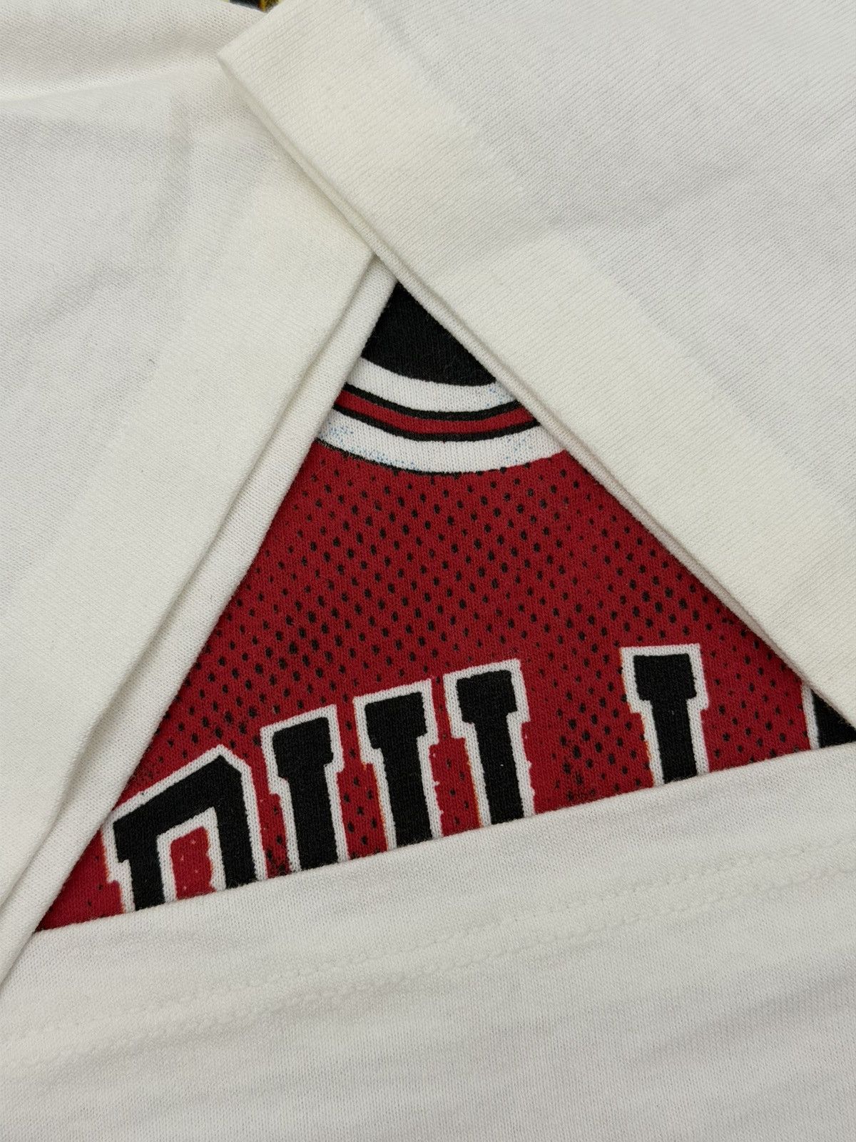 Starter Vintage Deadstock Chicago Bulls 1996 NBA Champs Bundle Size US XXL / EU 58 / 5 - 13 Thumbnail