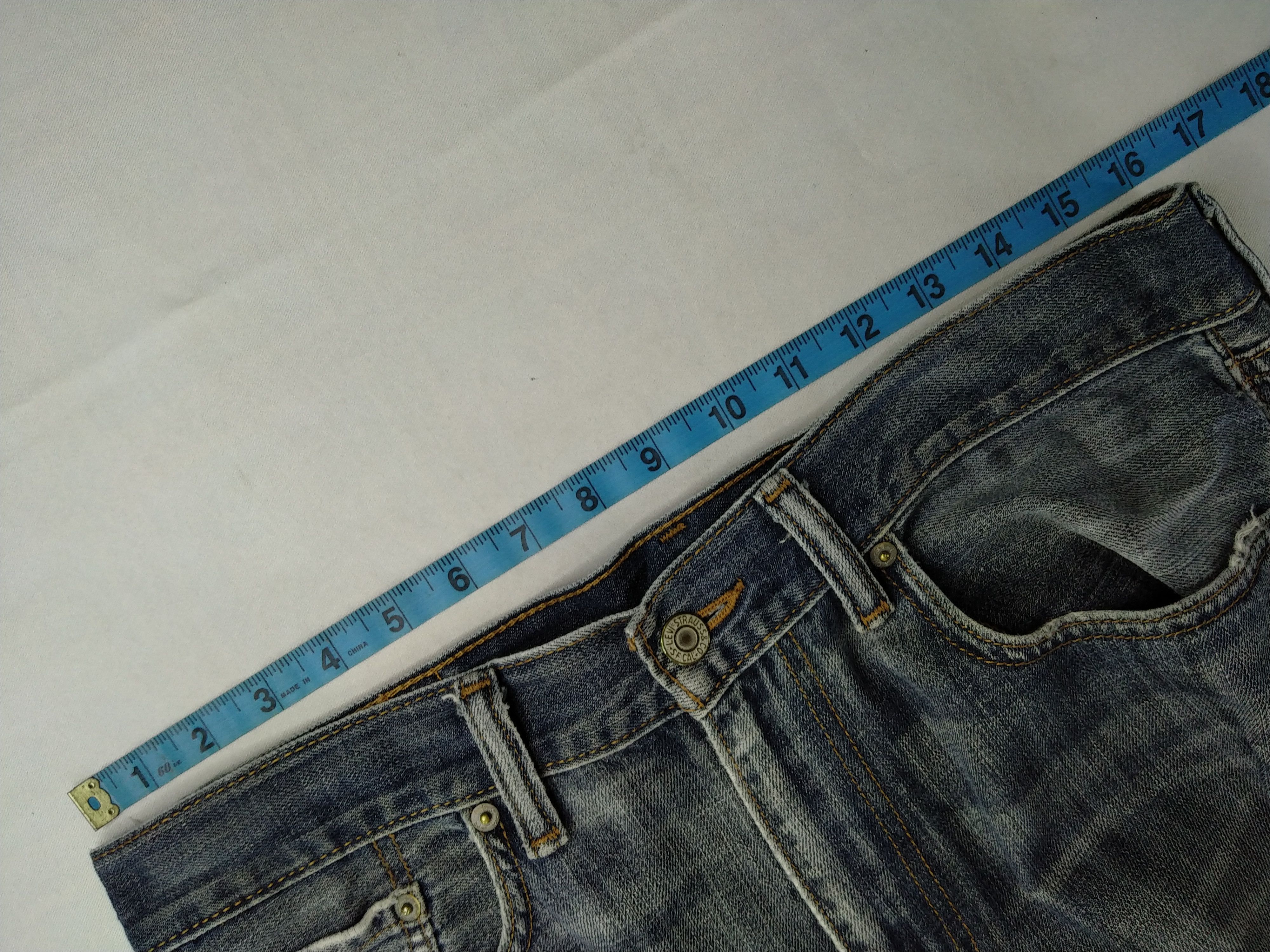 Levi's Faded Indigo Vintage Levi's 505 33x29.5 Denim -JG013 Size US 33 - 5 Thumbnail