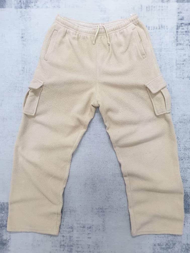 Japanese Brand Unbranded beige colour cargo fleece pant Size US 32 / EU 48 - 1 Thumbnail