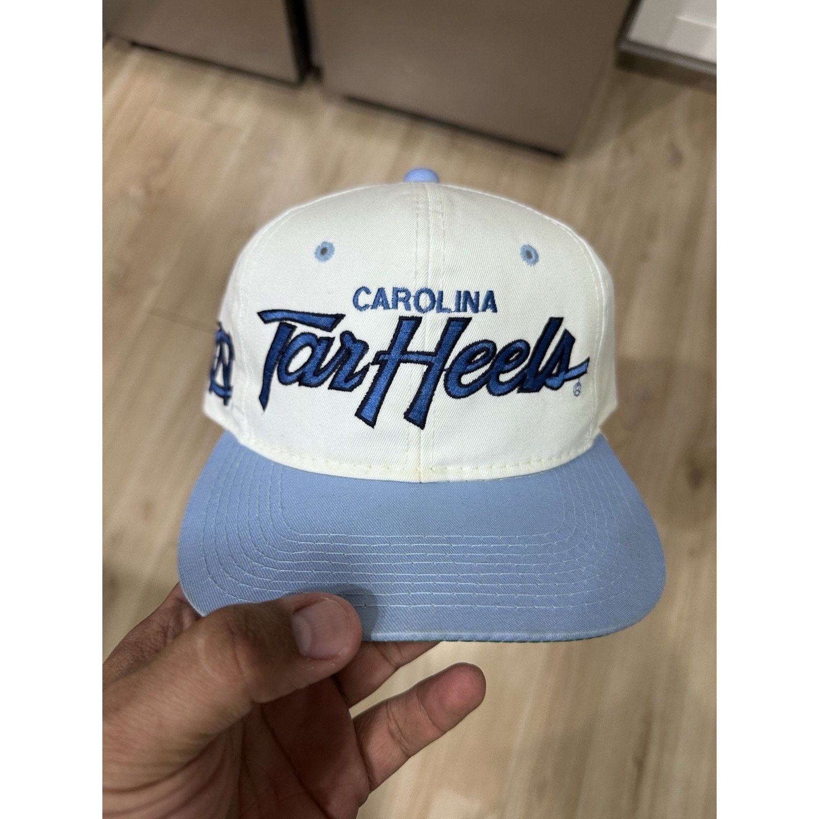 Sports Specialties Vintage North Carolina Tar Heels Sports Specialties Hat Size ONE SIZE - 1 Thumbnail