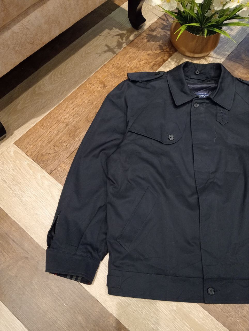 Burberry Prorsum VINTAGE BURBERRYS COTTON POLY TRENCH JACKET - NAVY Size US L / EU 52-54 / 3 - 4 Thumbnail