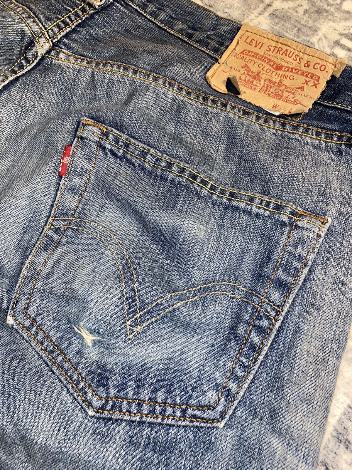 Levi's Vintage Clothing × Vintage Levi’s 501 Distressed Vintage Jeans - Men’s W34 L32 Size US 34 / EU 50 - 3 Thumbnail