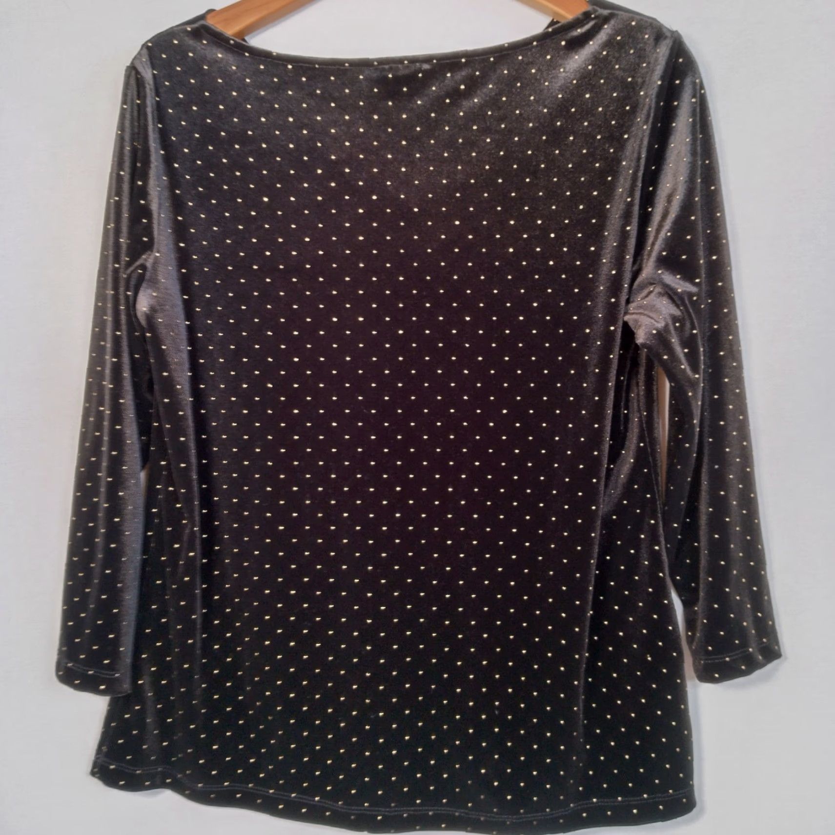 Vintage VINTAGE Jacklyn Smith Velour Shirt Women L Black Gold Studded Draped Neck Stretch Shirt Womens Regular 3/4 Sleeve Size L / US 10 / IT 46 - 2 Thumbnail