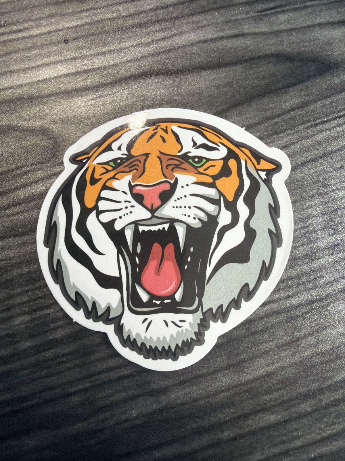 Hypebeast Roaring Tiger Sticker Size ONE SIZE - 1 Thumbnail