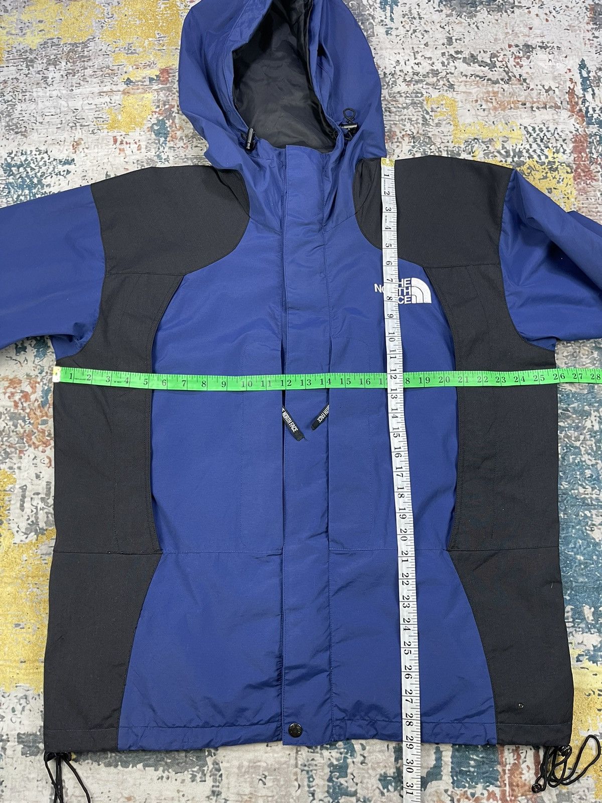 The North Face Vtg 90s The North Face Gore-Tex Mountain Light Jacket Size US L / EU 52-54 / 3 - 15 Thumbnail