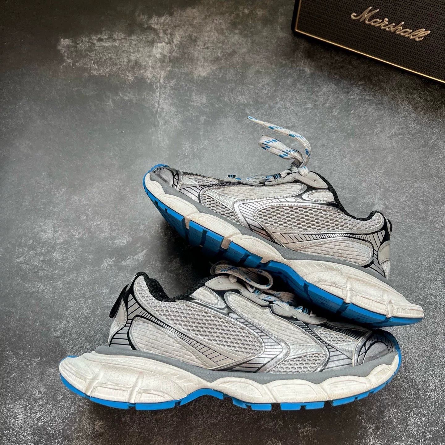 Balenciaga Balenciaga Blue Lowtop Sneakers XXXL Men Size US 10 / EU 43 - 1 Thumbnail