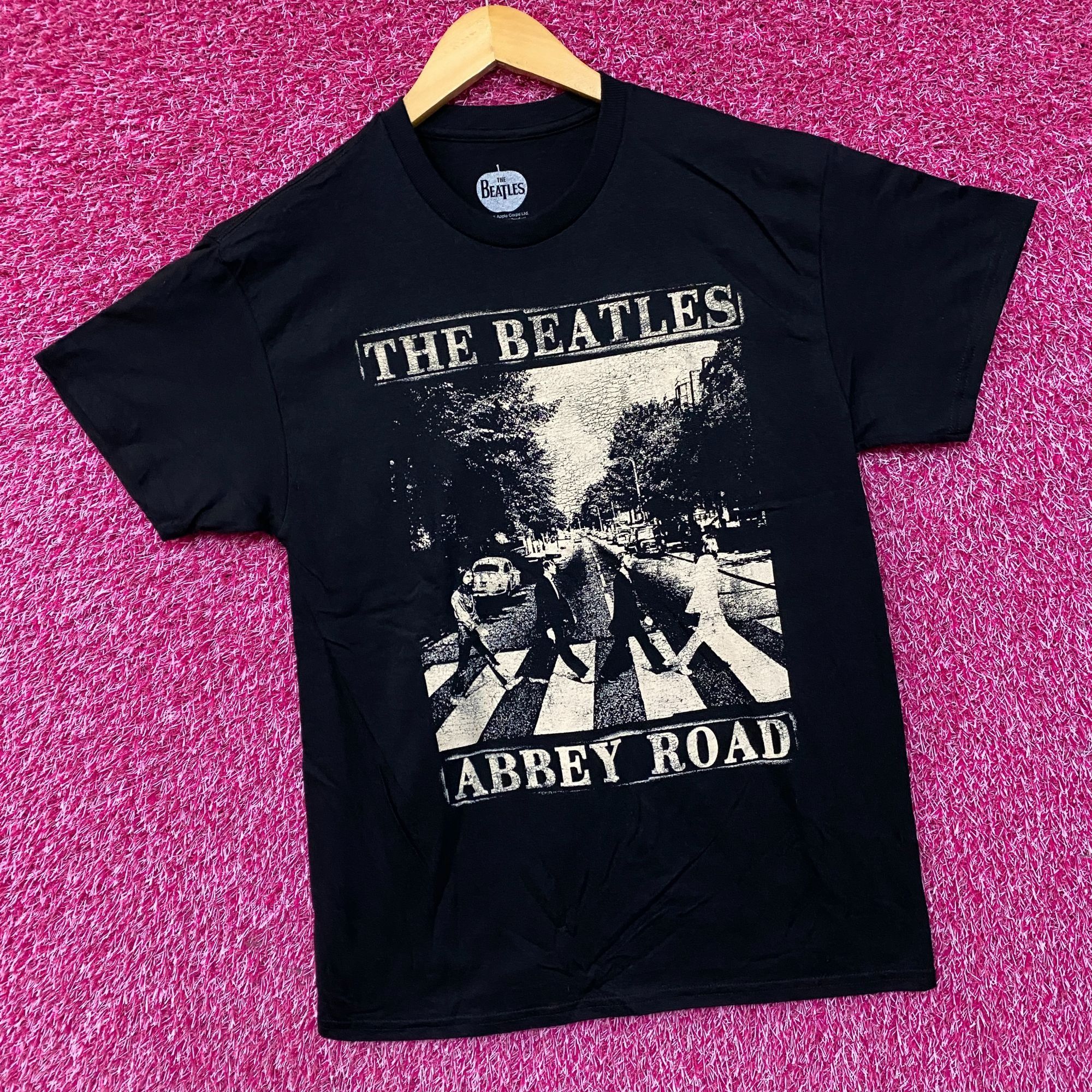 Band Tees The Beatles Abbey Road Album Cover T-Shirt Small Size US S / EU 44-46 / 1 - 3 Thumbnail