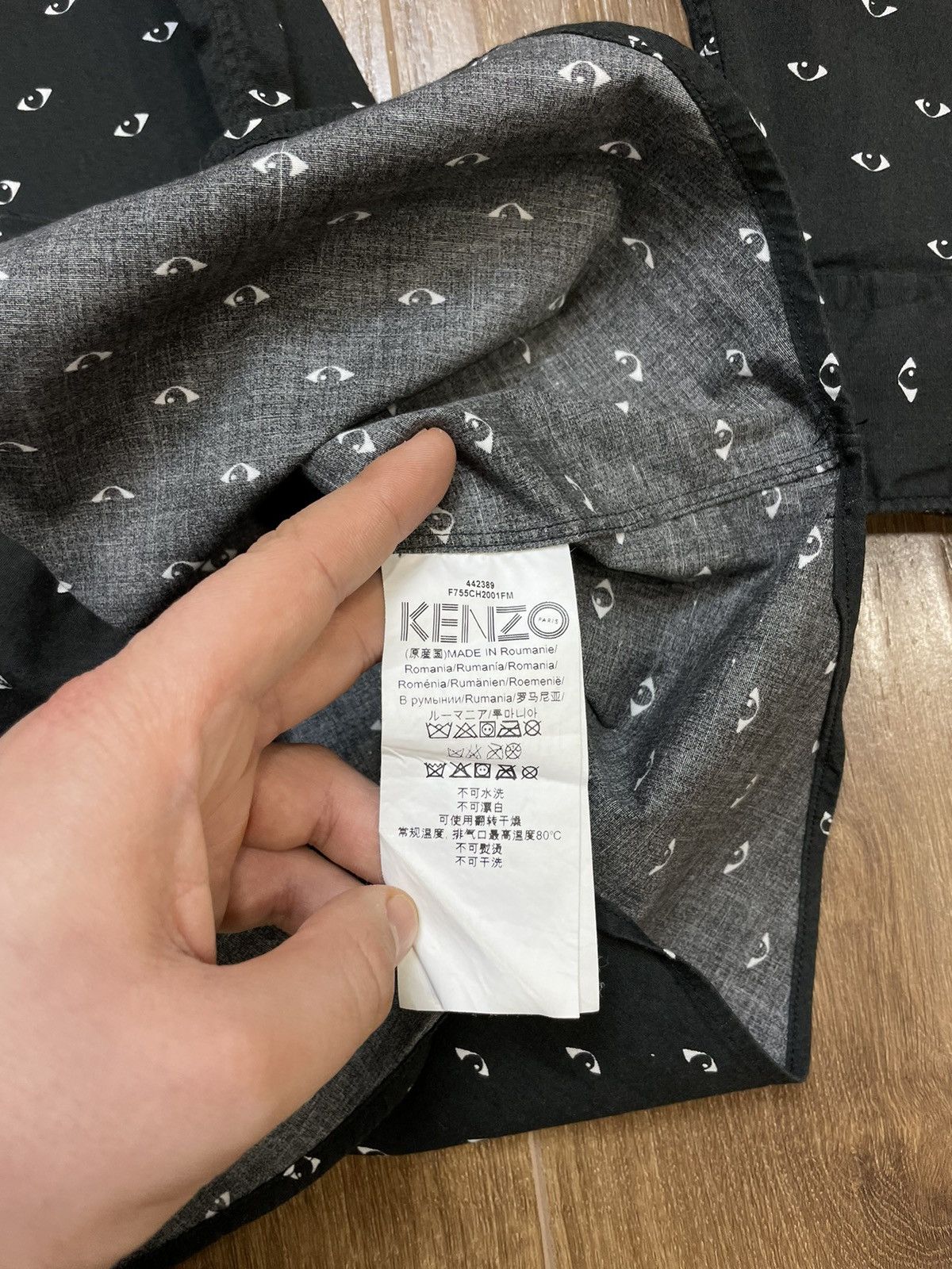 Kenzo × Vintage Vintage Kenzo Y2K Black Monogram Eye Multilogo Shirt Tee Size US S / EU 44-46 / 1 - 10 Thumbnail