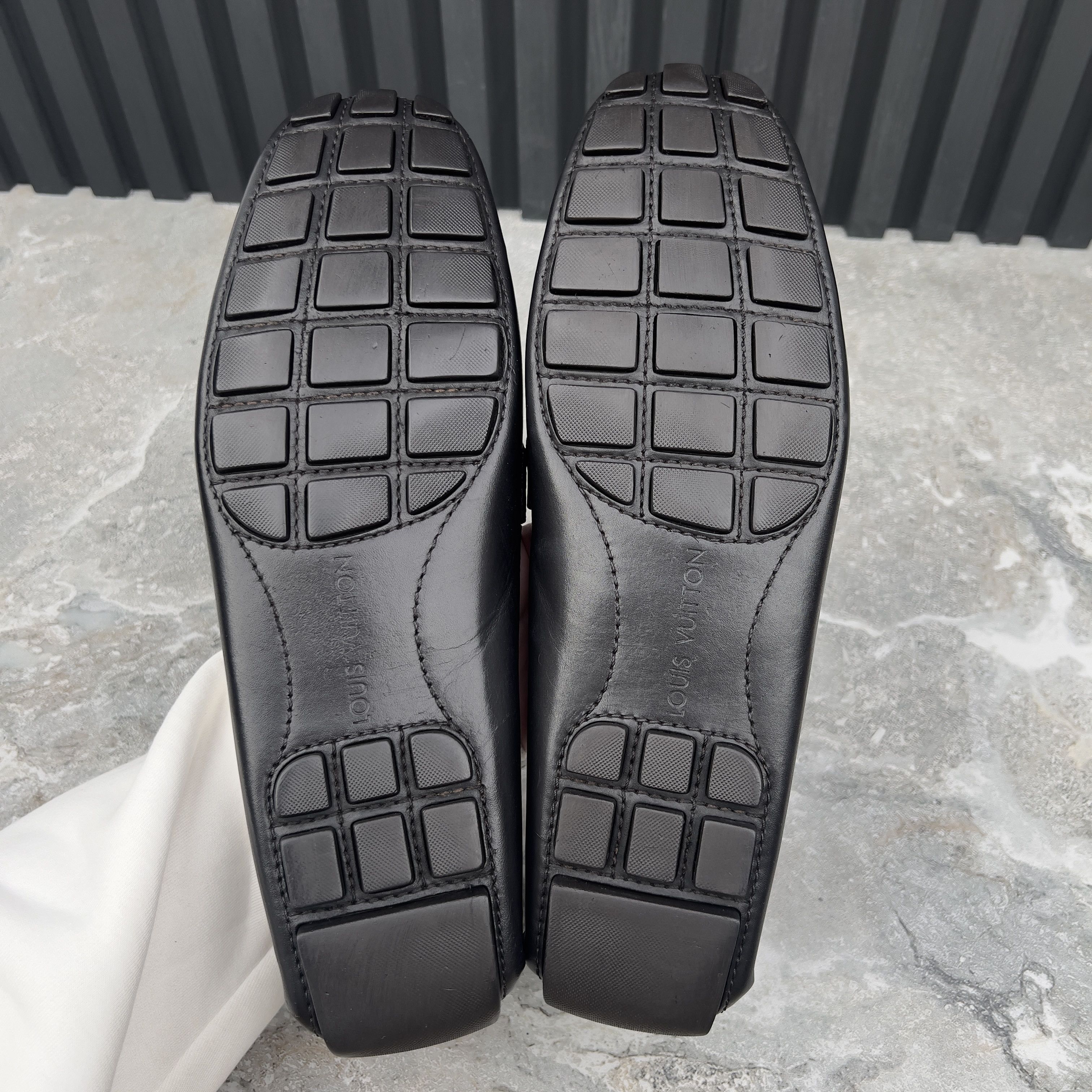 Louis Vuitton Louis Vuitton Monte Carlo Driving Moccasin Leather Size US 10.5 / EU 43-44 - 11 Thumbnail