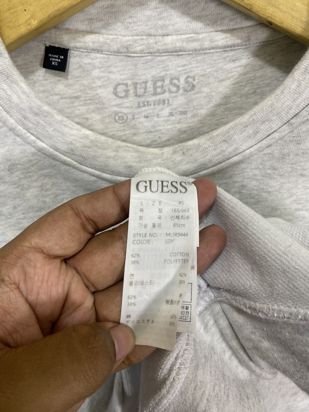 Guess GUESS CROPPED SWEATSHIRT Size XS / US 0-2 / IT 36-38 - 4 Thumbnail