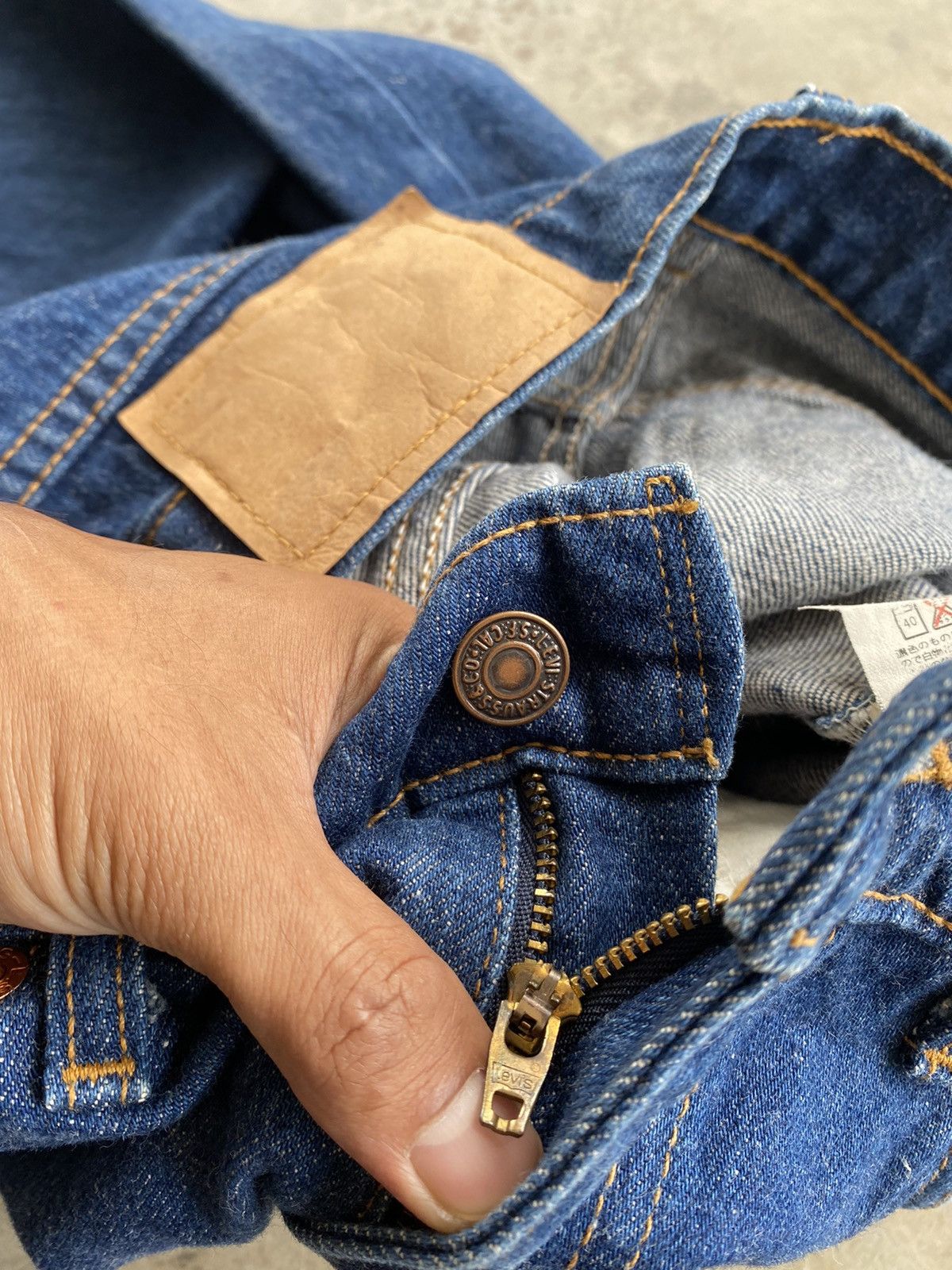 Levi's × Vintage Vintage Levi’s 90s Oren Tab Size US 30 / EU 46 - 14 Thumbnail