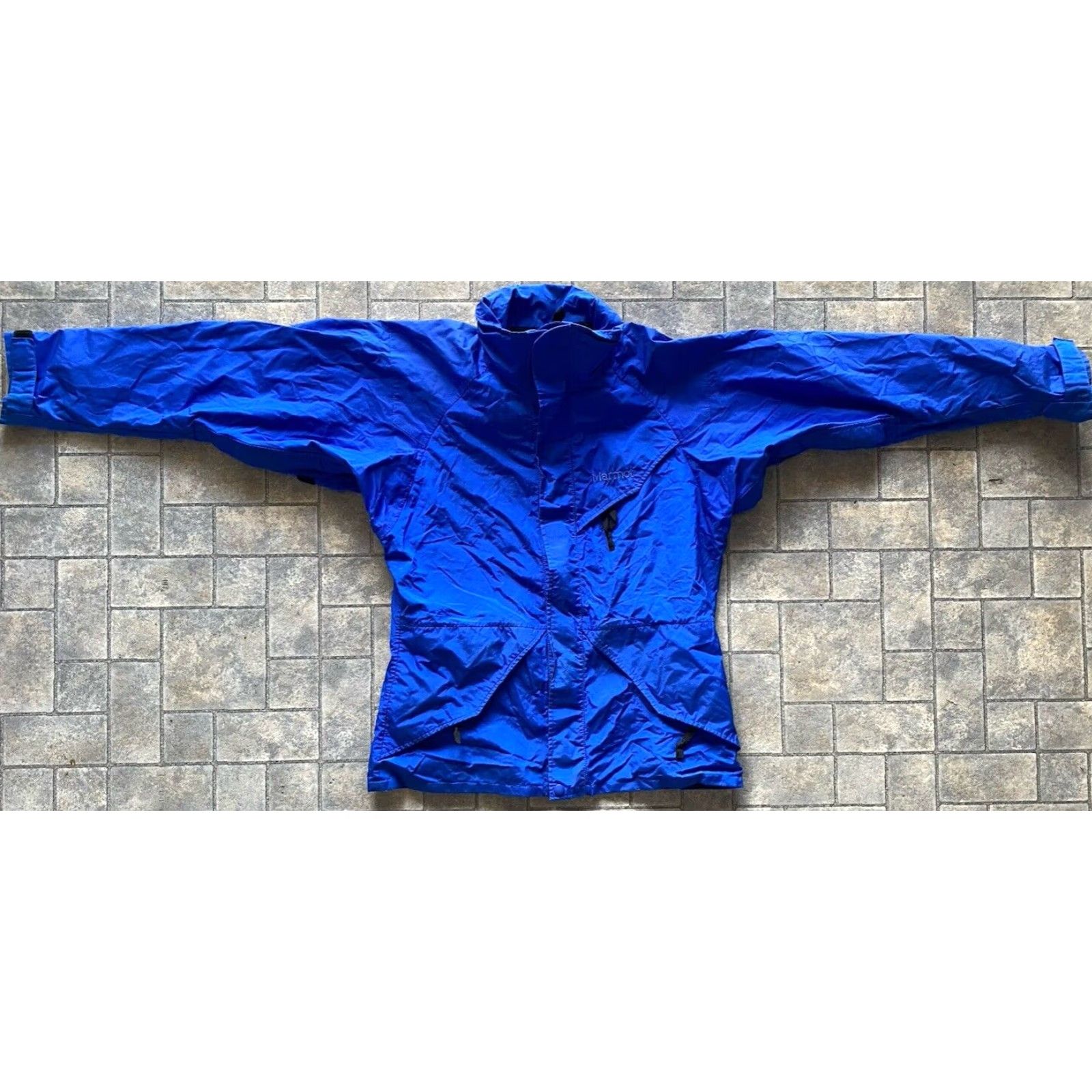 Marmot VINTAGE Marmot Goretex Jacket Women’s Size S Blue Water Resistant USA Made Jacket Women S Blue Marmot Goretex Vintage Jacket Size S / US 4 / IT 40 - 2 Thumbnail