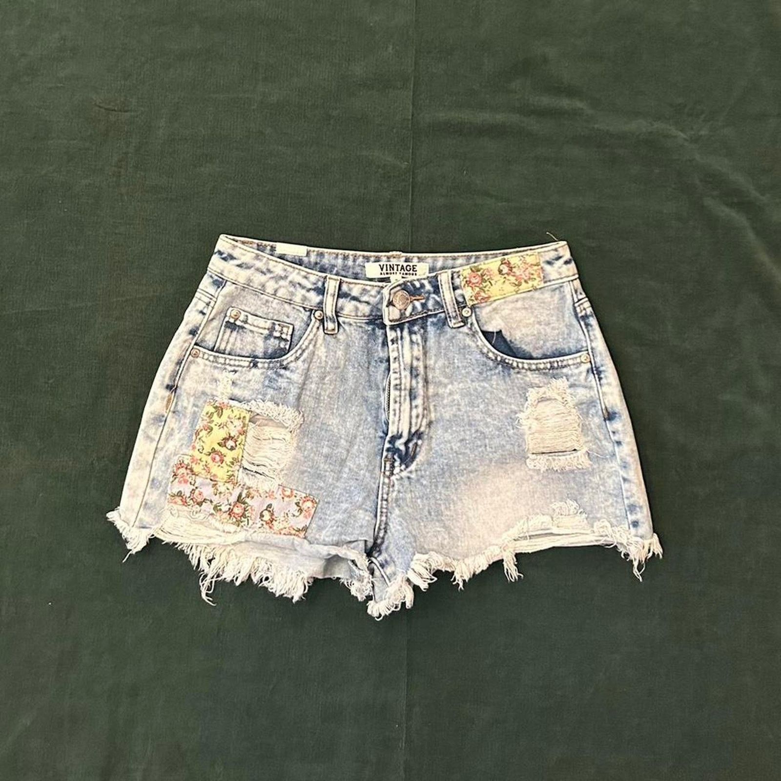 Almost Famous Vintage almost famous mini shorts Size 30" / US 8 / IT 44 - 1 Thumbnail