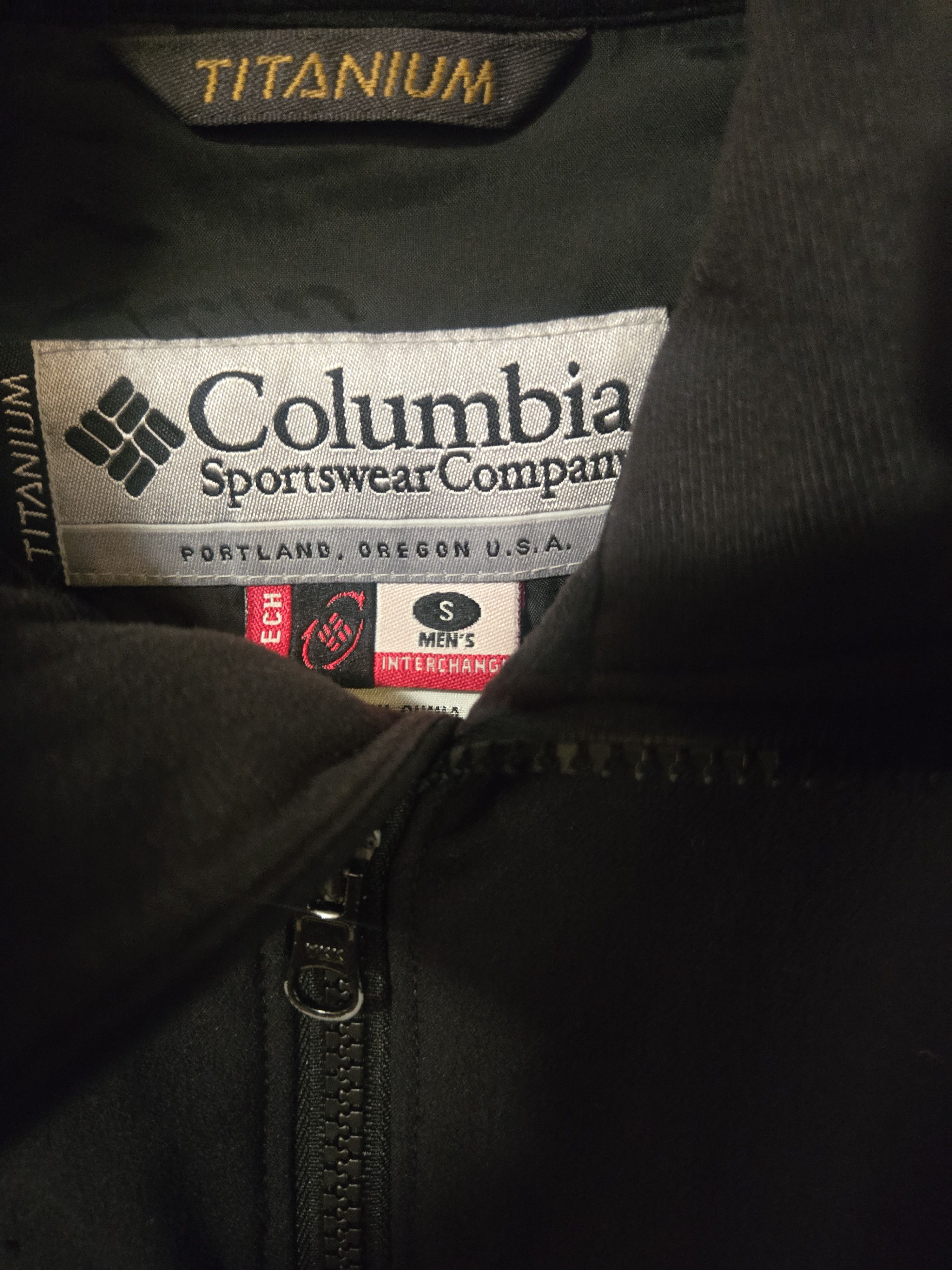 Columbia Columbia schoeller dryskin jacket fits M Size US S / EU 44-46 / 1 - 3 Thumbnail