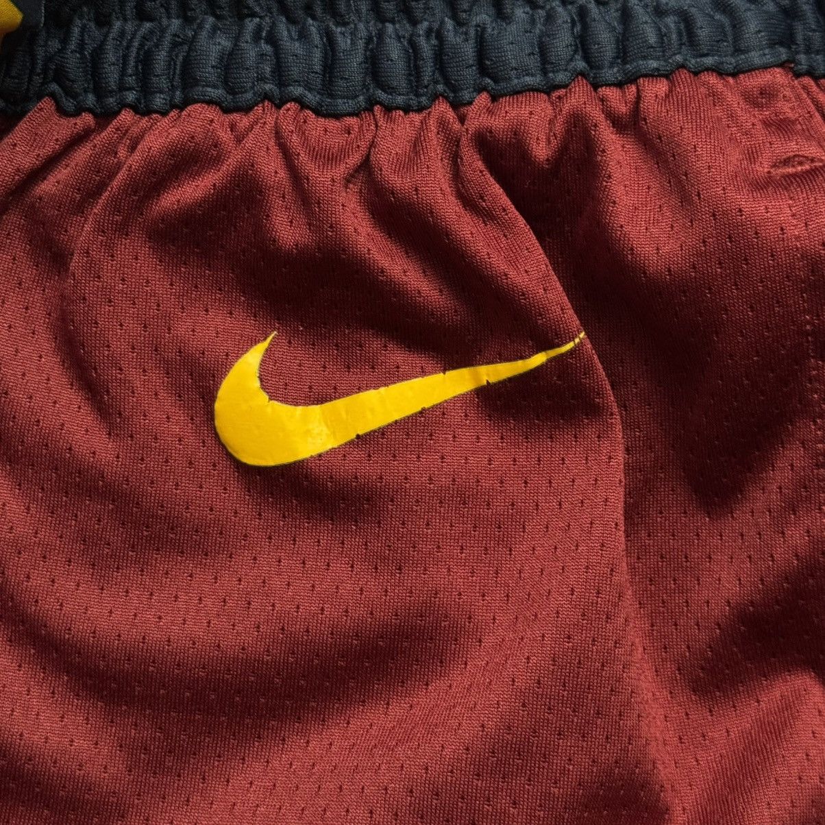 NBA Nike NBA Cleveland Cavaliers Shorts Size M Size US 32 / EU 48 - 4 Thumbnail