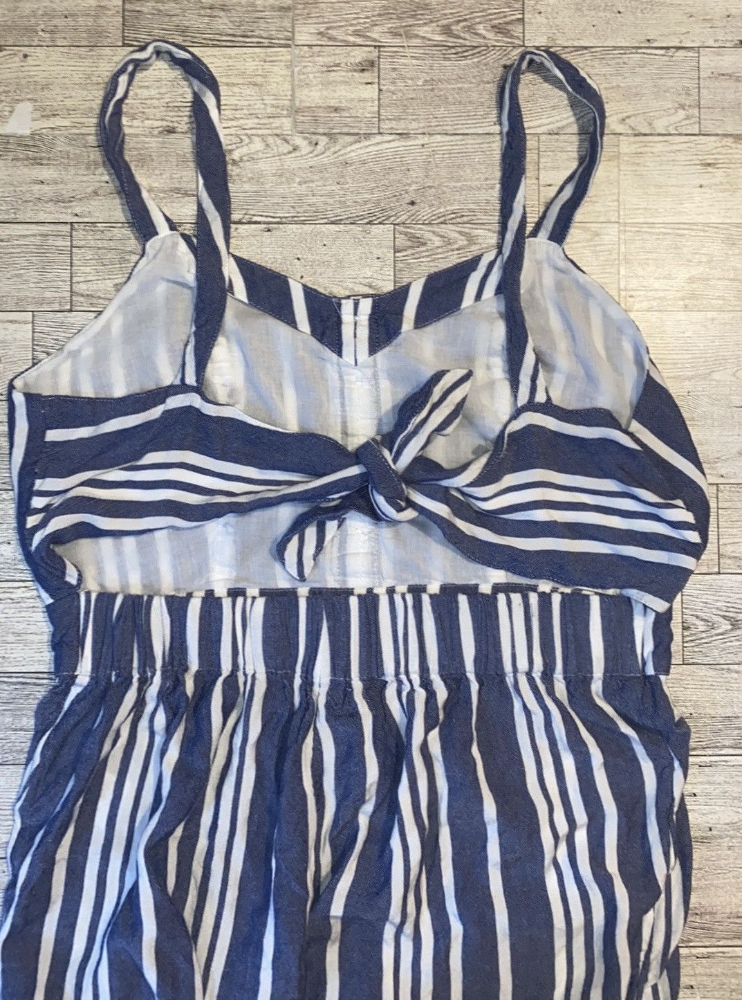 Express Express, Striped, Sleeveless, Backless, Wide Leg Jumper Size 28" / US 6 / IT 42 - 6 Thumbnail