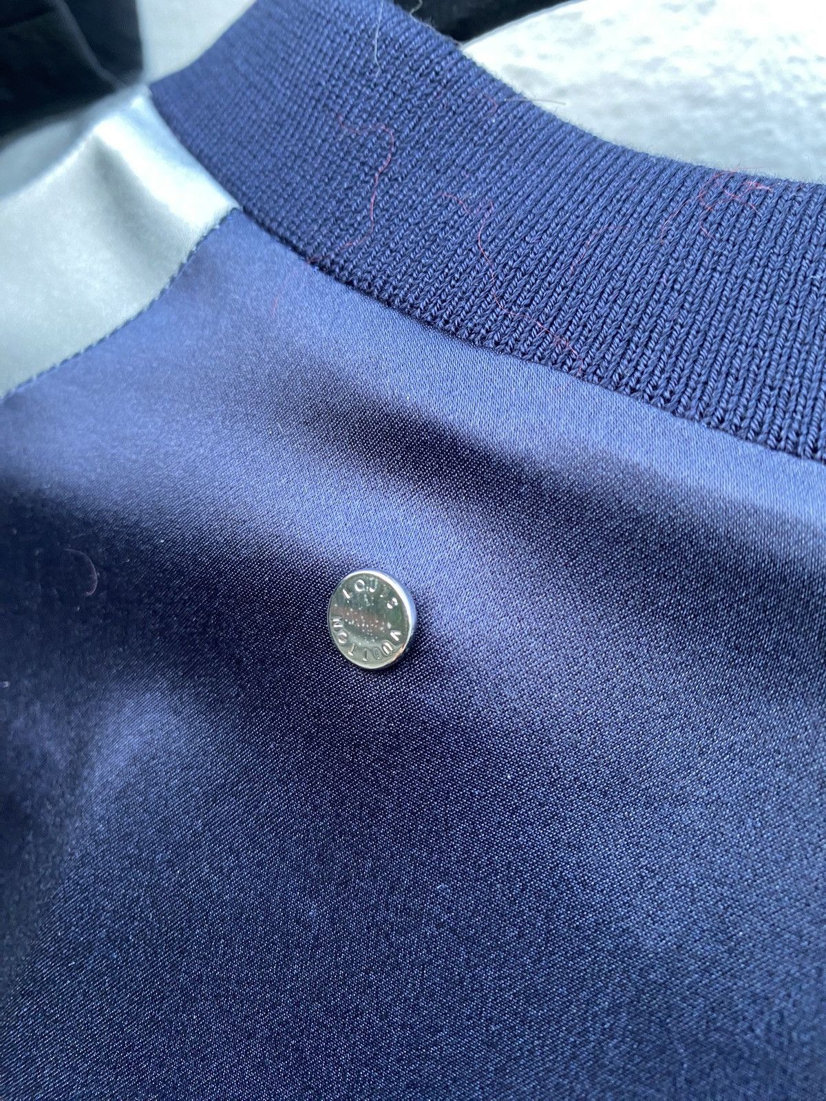 Louis Vuitton Satin style Jumper Size US L / EU 52-54 / 3 - 16 Thumbnail