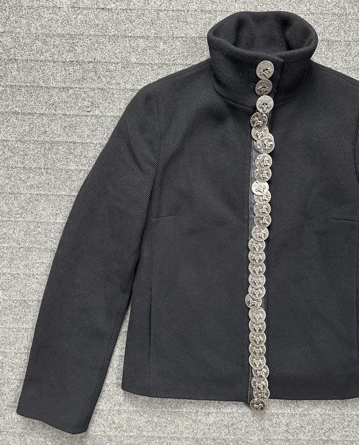 Moschino Moschino Jeans - Vintage Nipoli High Neck Wool Multi Button Size US XS / EU 42 / 0 - 2 Thumbnail