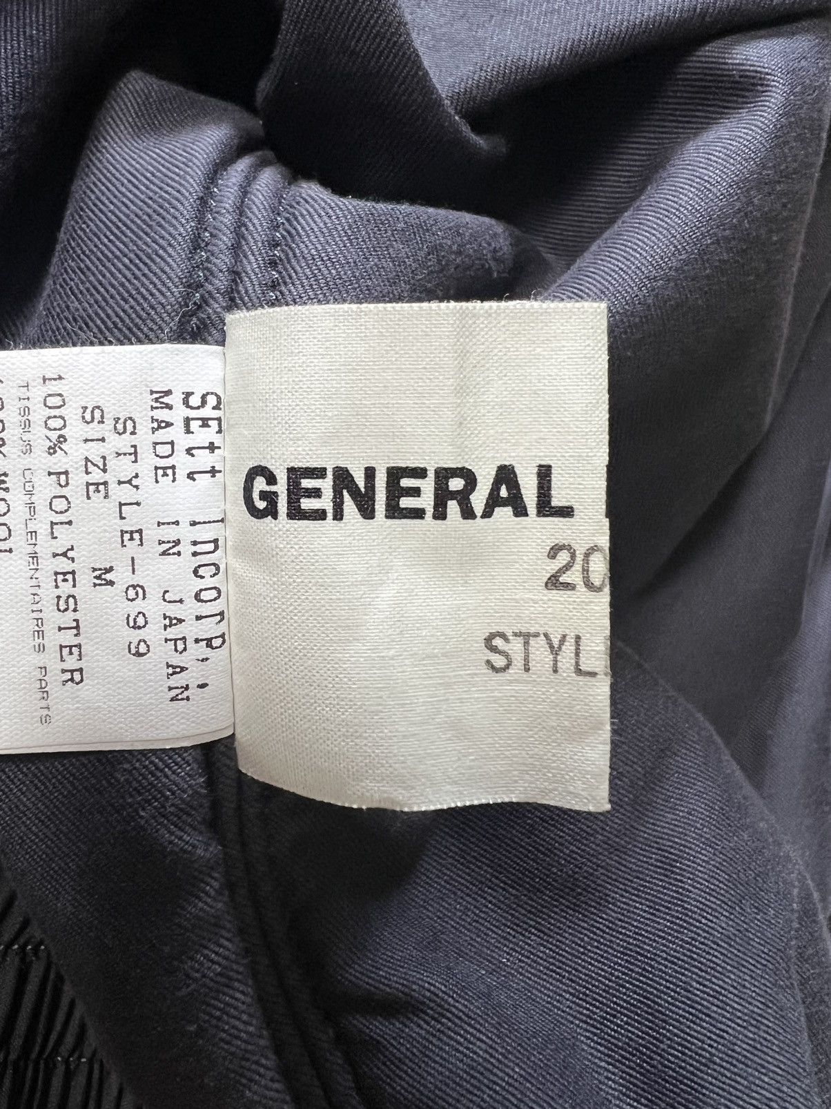 General Research General Research *Sample* AW00 Dark Grey Arabic Patch Bomber Size US M / EU 48-50 / 2 - 8 Thumbnail