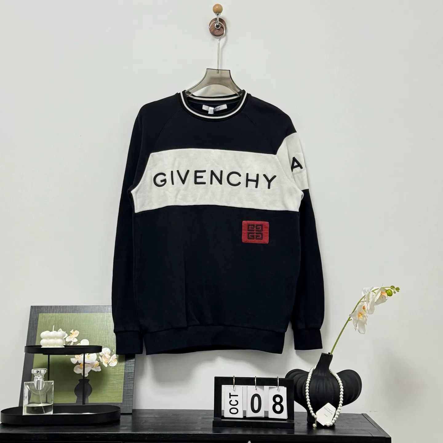 Givenchy Givenchy Embroidered Logo Sweatshirt XS Size US XS / EU 42 / 0 - 1 Thumbnail