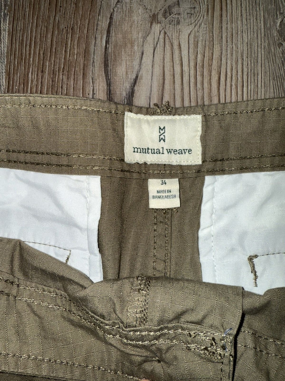 Other Green Shorts Size US 34 / EU 50 - 2 Thumbnail