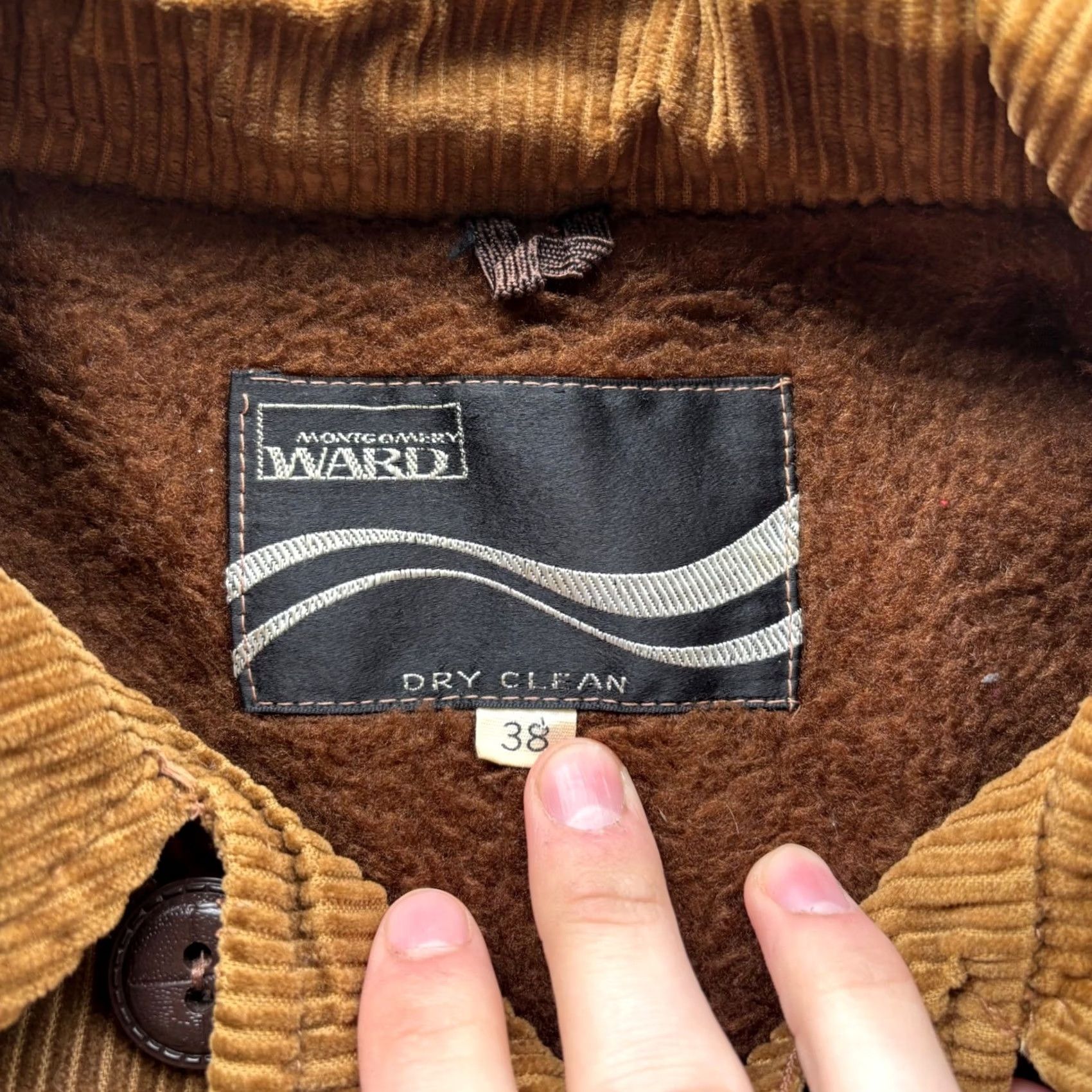 Vintage VINTAGE Montgomery Ward Corduroy Sherpa Lined Field Jacket Brown Mens Workwear Jacket Size US XXS / EU 40 - 5 Thumbnail