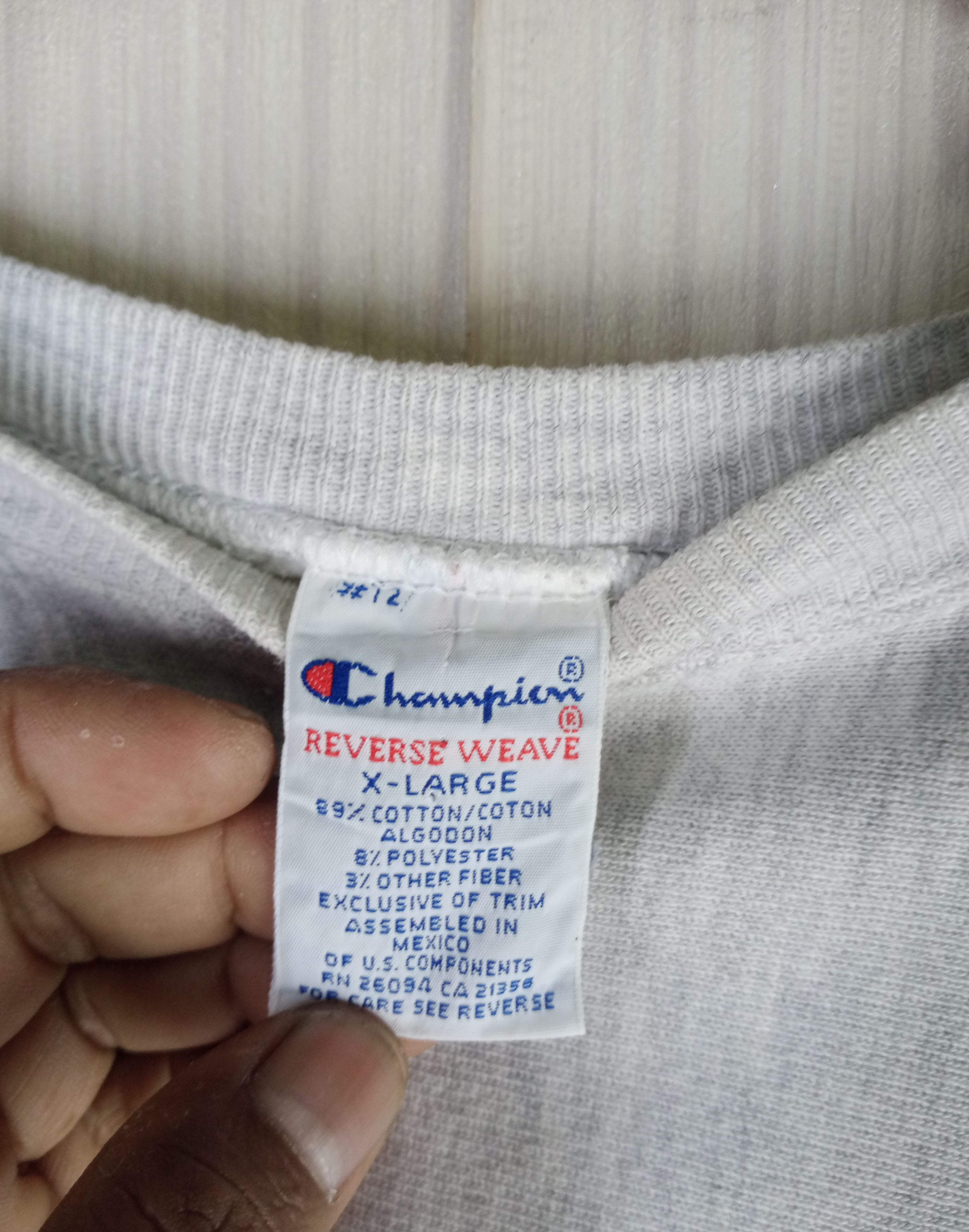 Champion Rare Vintage 90s Champion Reverse Weave Fairfield University Size US XL / EU 56 / 4 - 10 Thumbnail