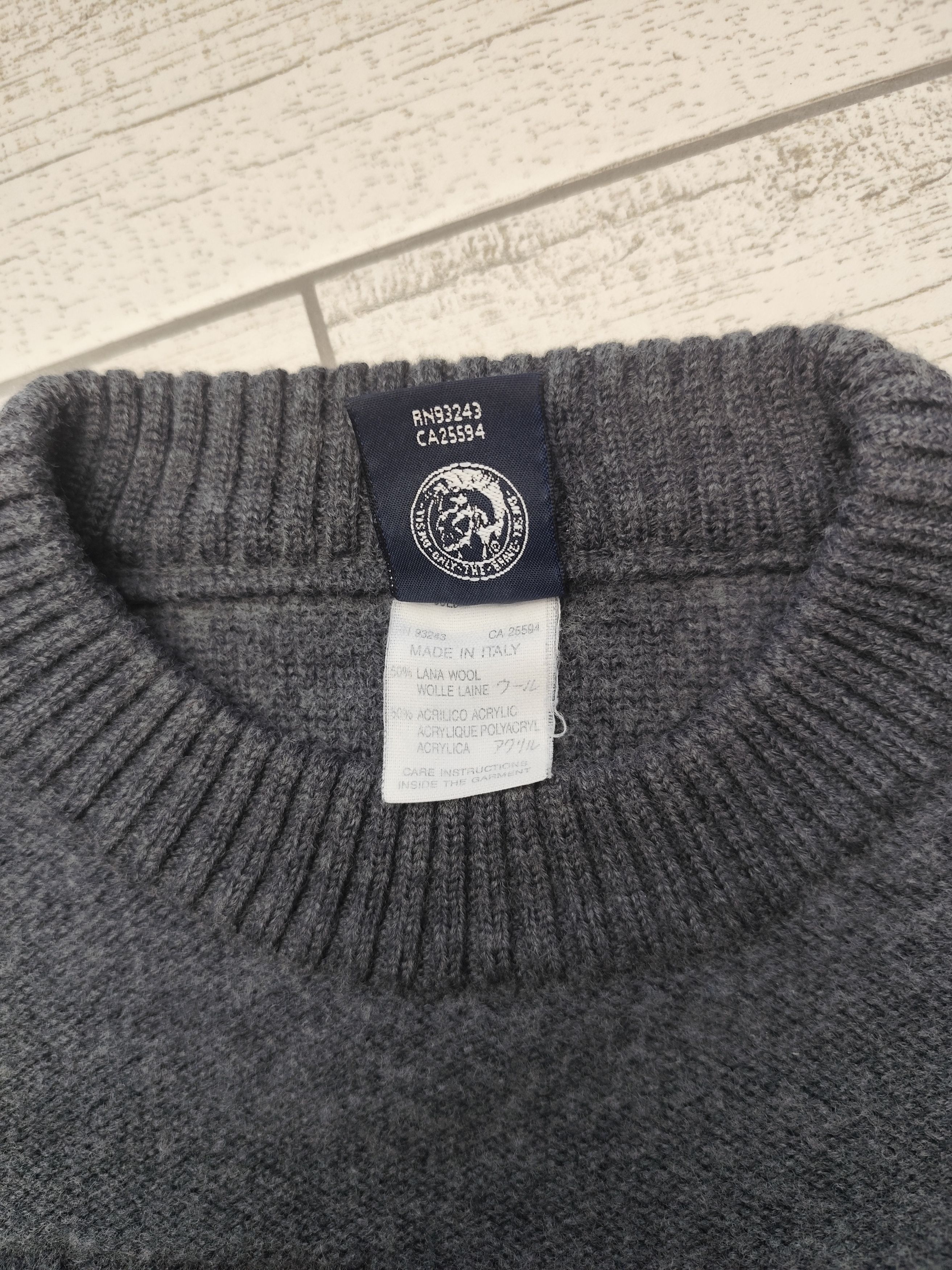 Diesel Vintage Diesel Knit Sweater Big Logo Y2K 90s Wool Size US L / EU 52-54 / 3 - 3 Thumbnail