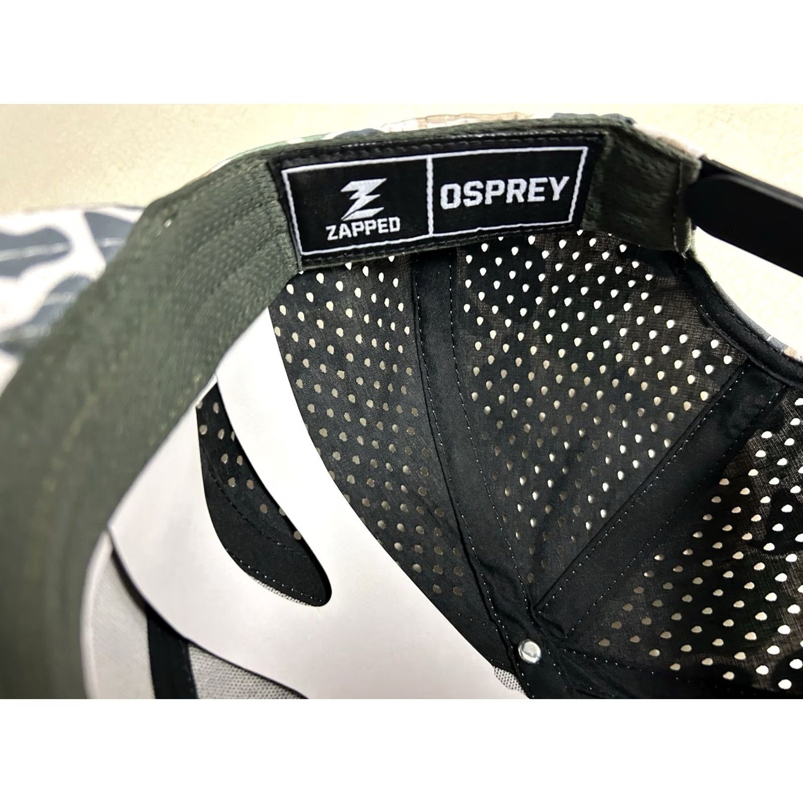 Osprey NWT Beard Man Offroad 5 Panel SnapBack Hat Camo Outdoors Osprey Lightweight Men One Size Multicolor Seasonal Winter Fall Spring Summer Hats/Cap Size ONE SIZE - 6 Thumbnail